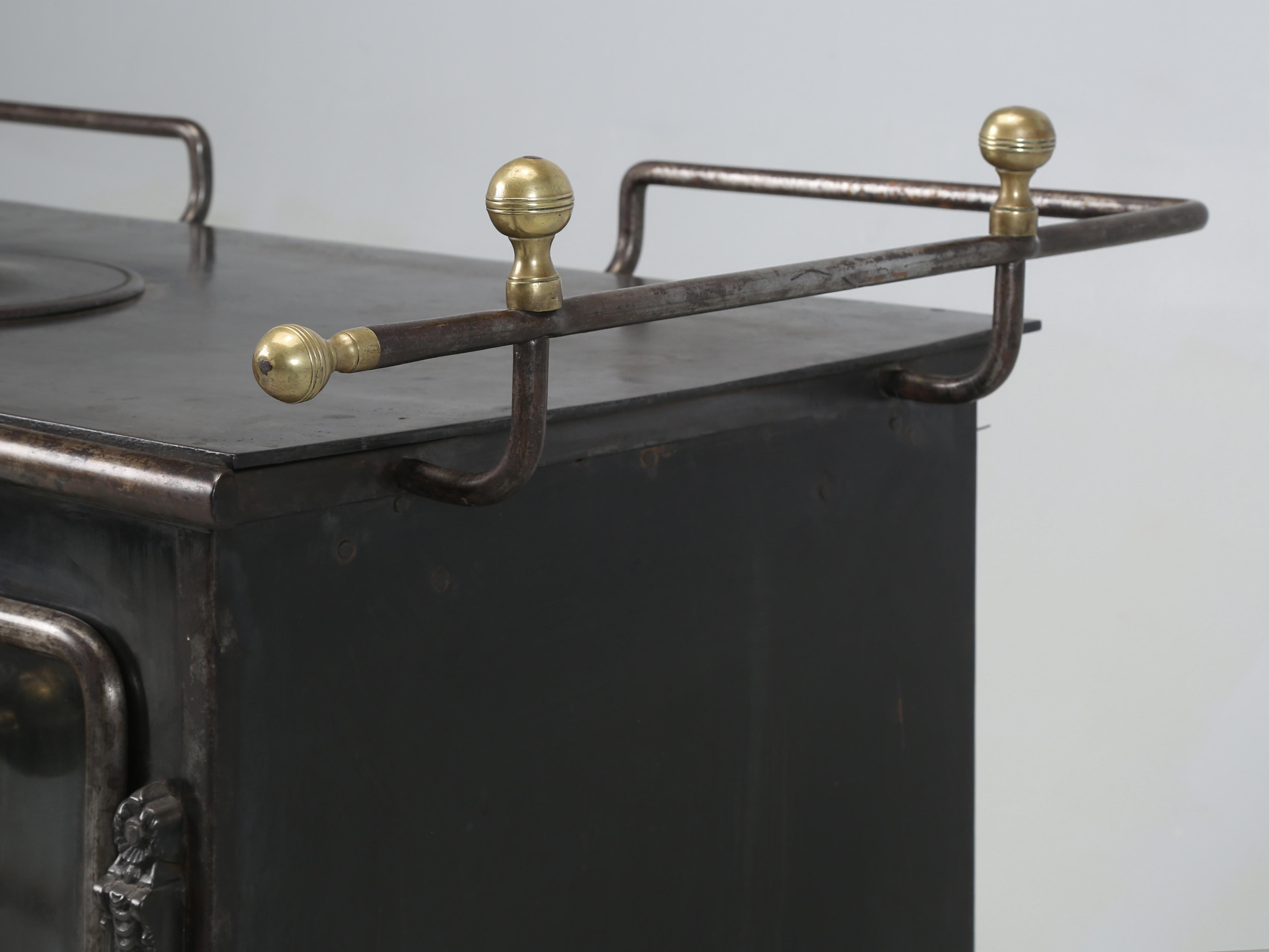 Antique French Cast Iron Stove, Brass Gallery, Oversize Beautiful Brass Handles For Sale 3