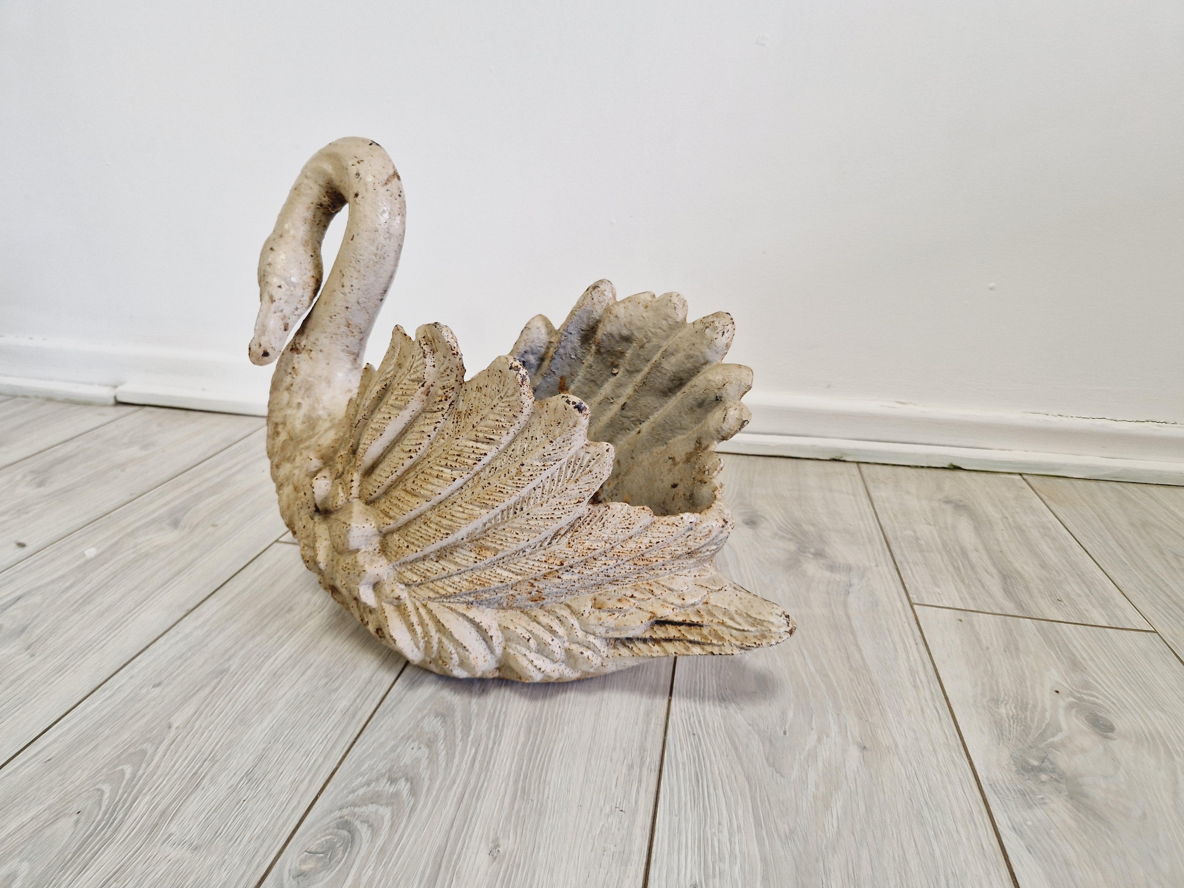 Antique French Cast Iron Swan Planter 7