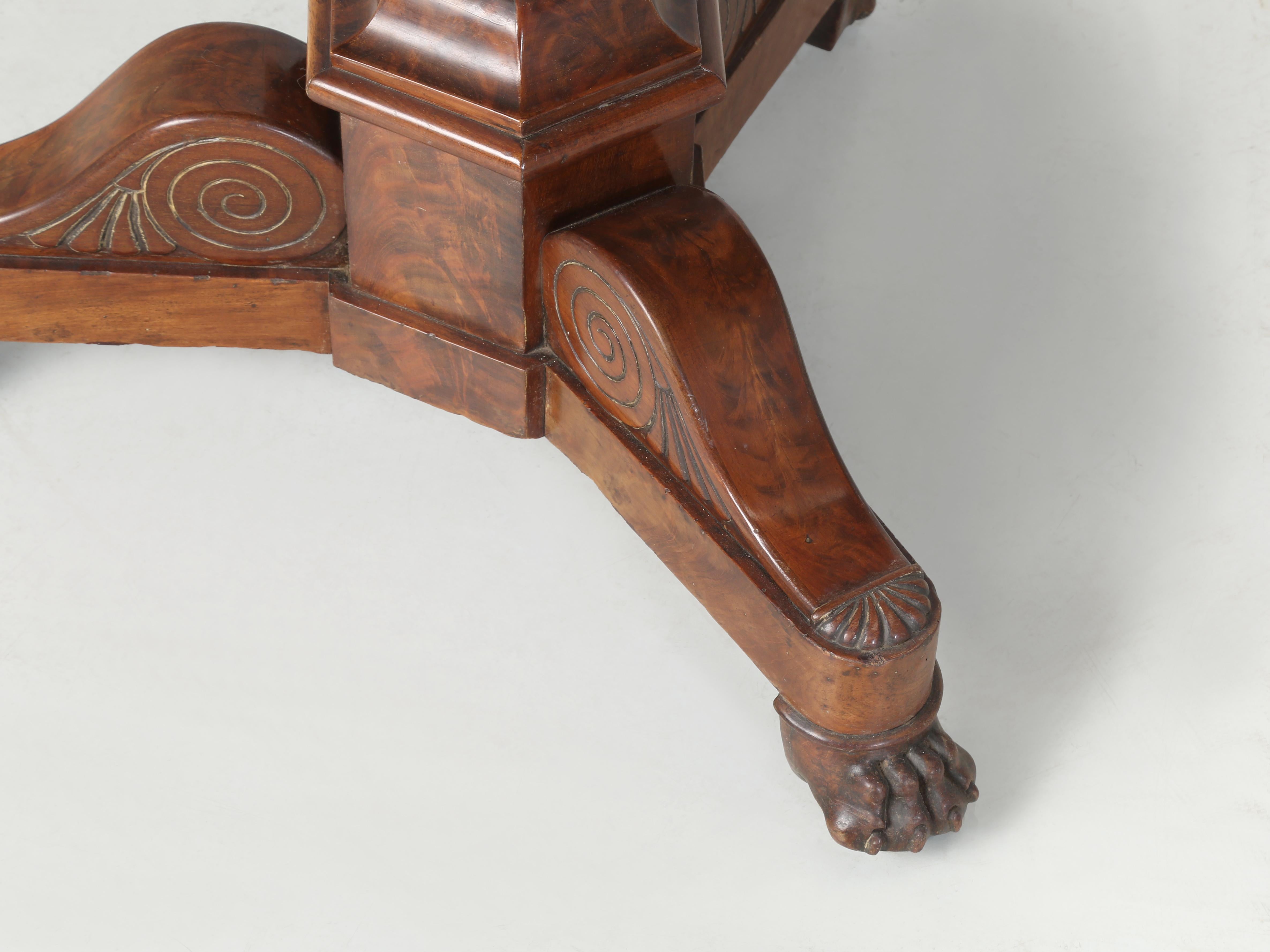 Antique French Center Hall Table Caoba Santa Ana Mármol Estado Original en venta 5