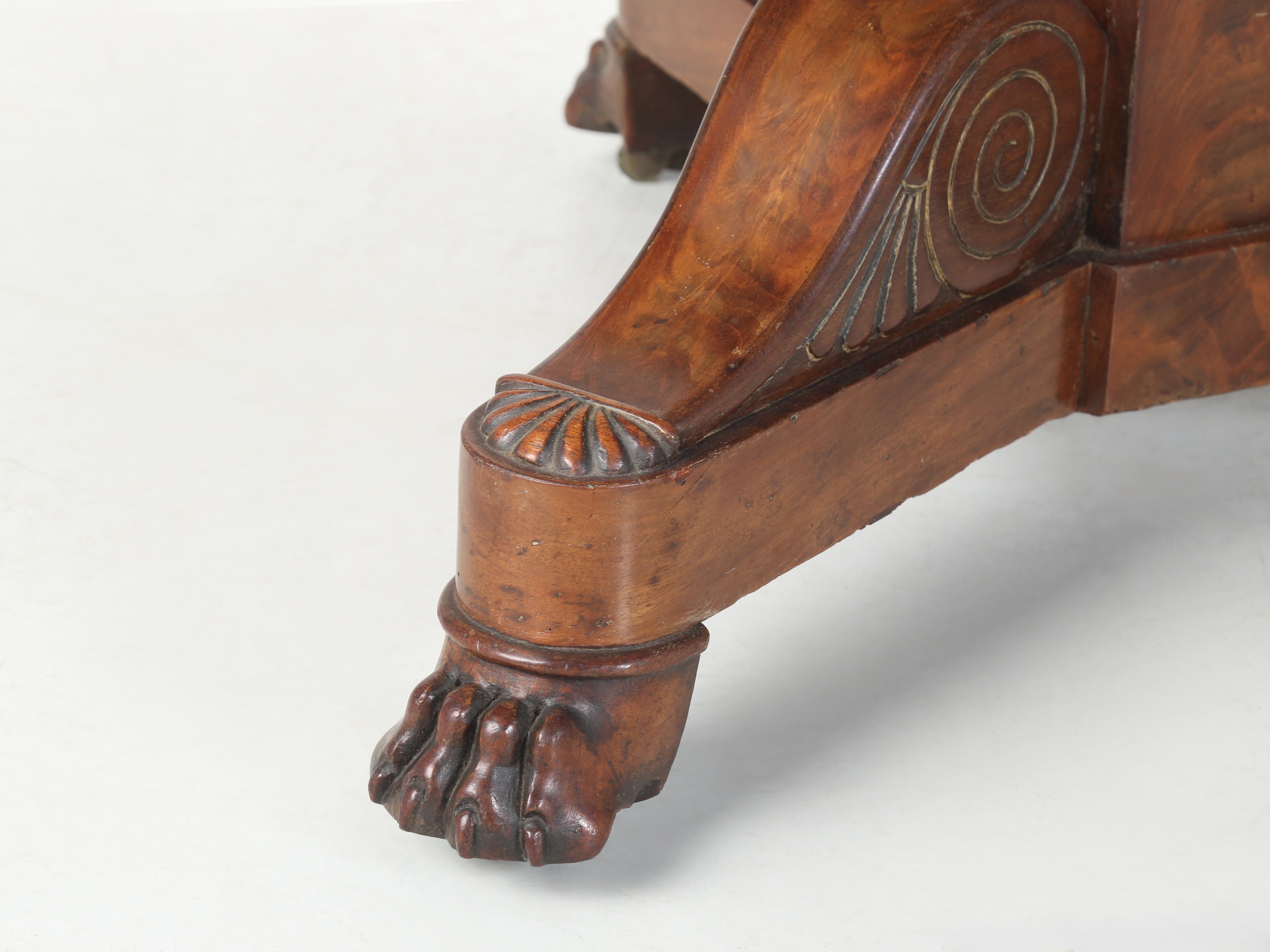 Antique French Center Hall Table Caoba Santa Ana Mármol Estado Original en venta 7