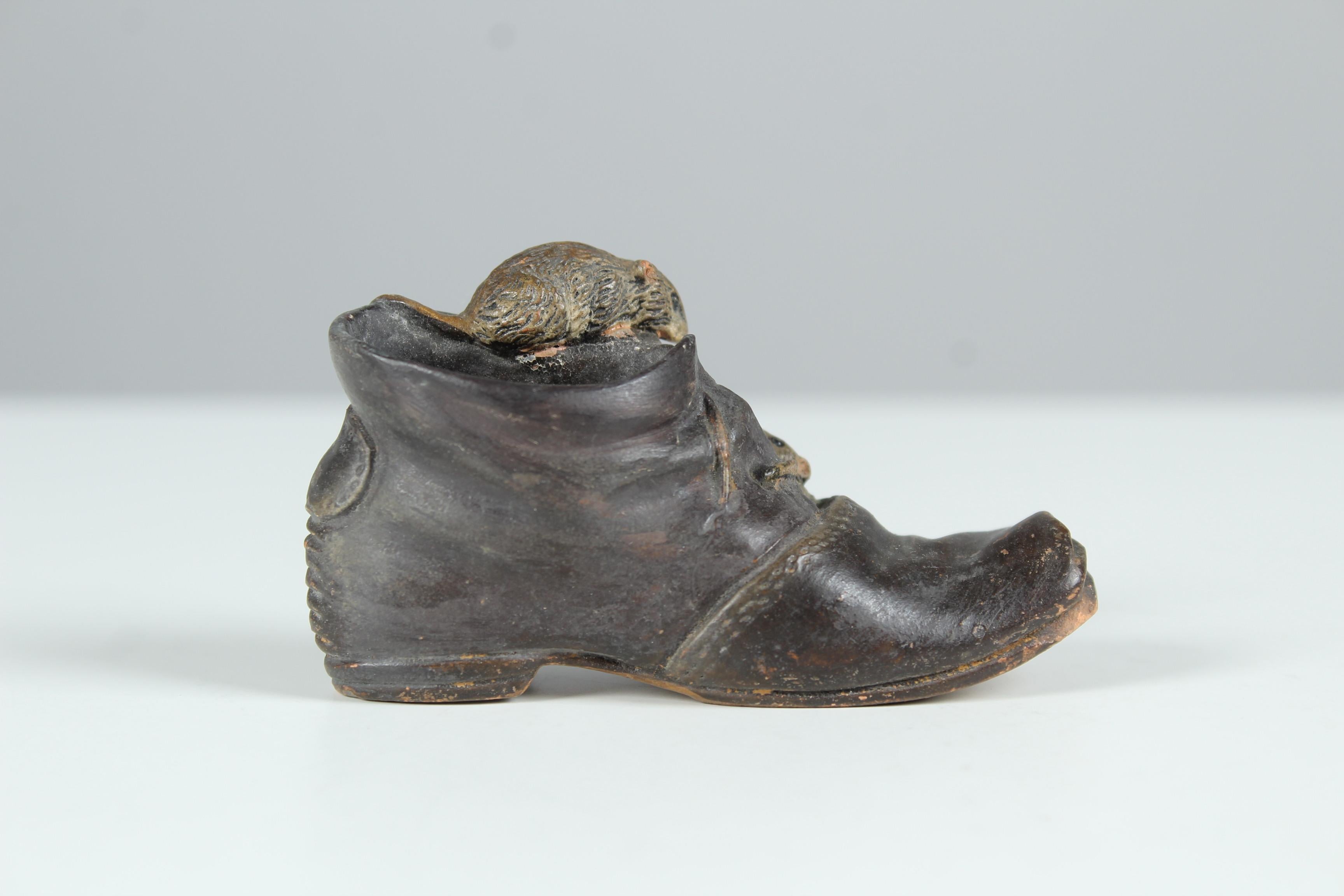 19th Century Antique French Ceramic, Shoe With Mice, Circa 1900 For Sale