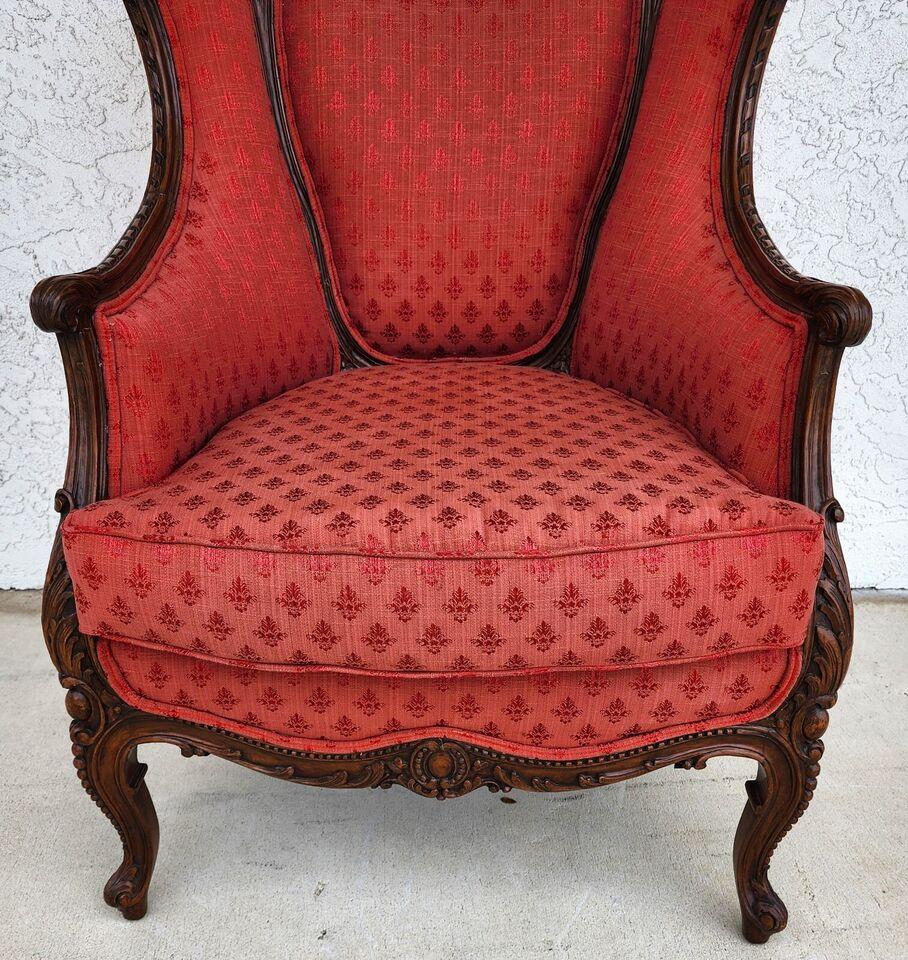 Antique French Chair Bergere Walnut For Sale 10