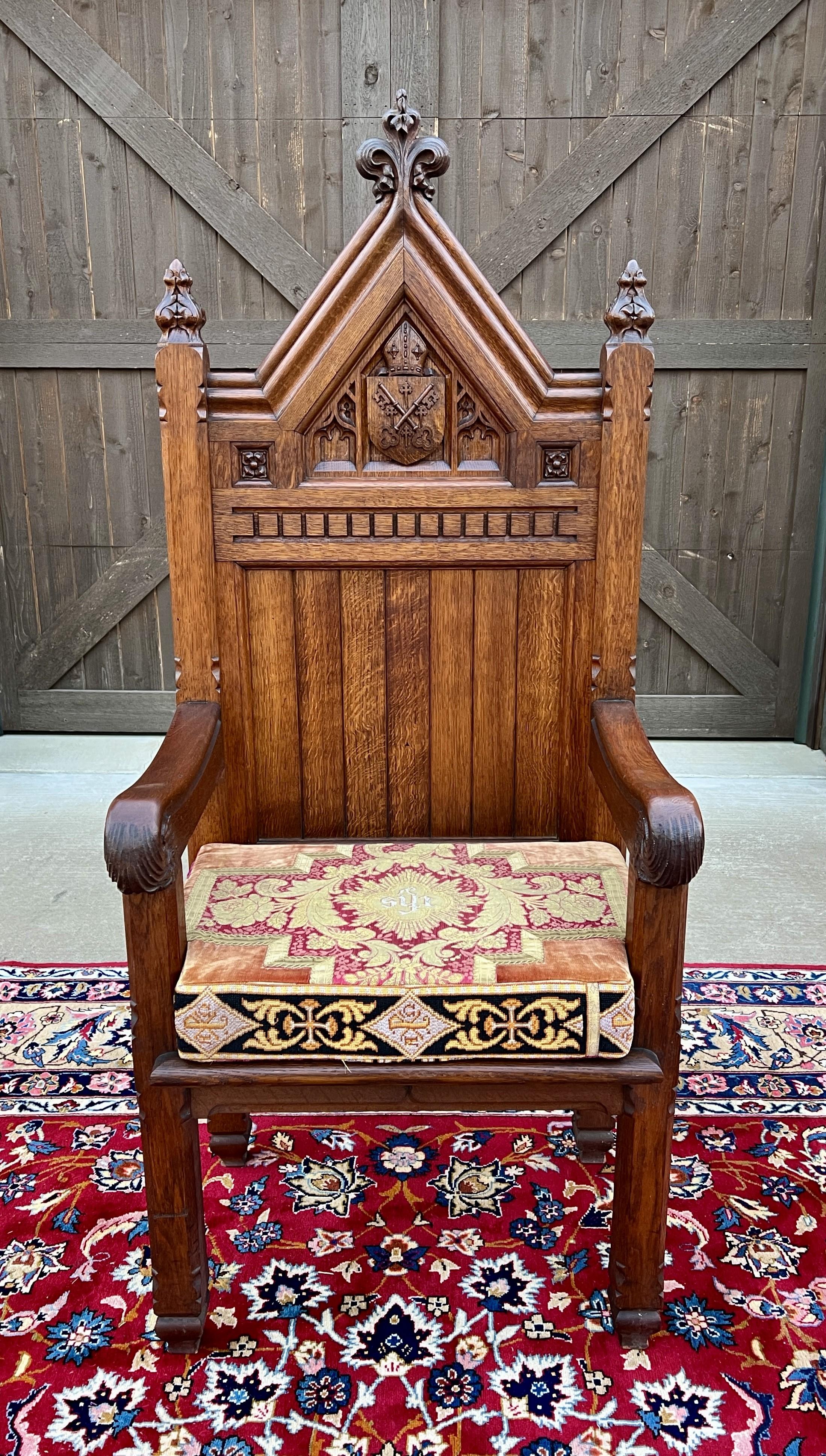 Antique French Chair Gothic Revival Bishops Throne Altar Chair Cushion Oak 19thC 4