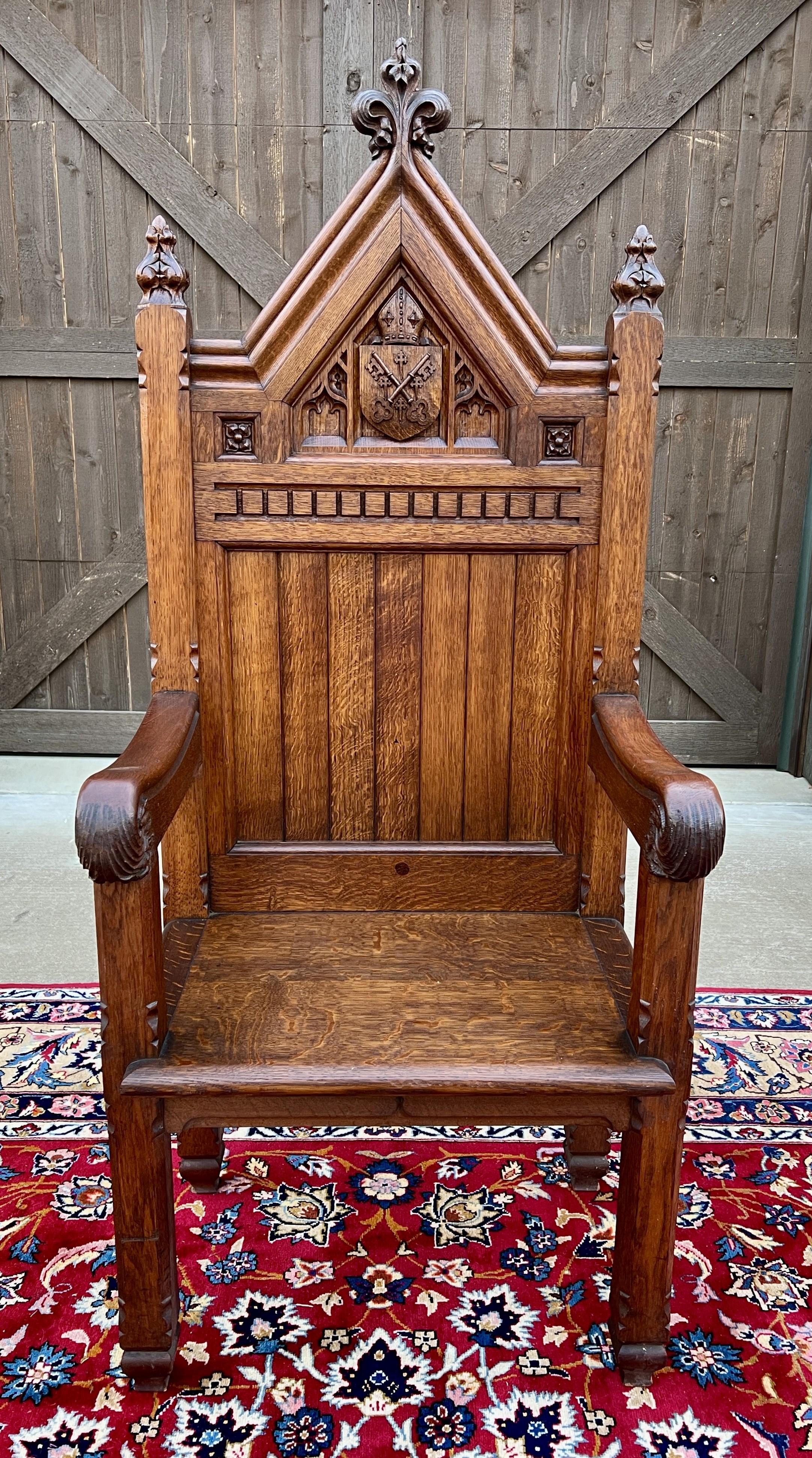 Antique French Chair Gothic Revival Bishops Throne Altar Chair Cushion Oak 19thC in vendita 6