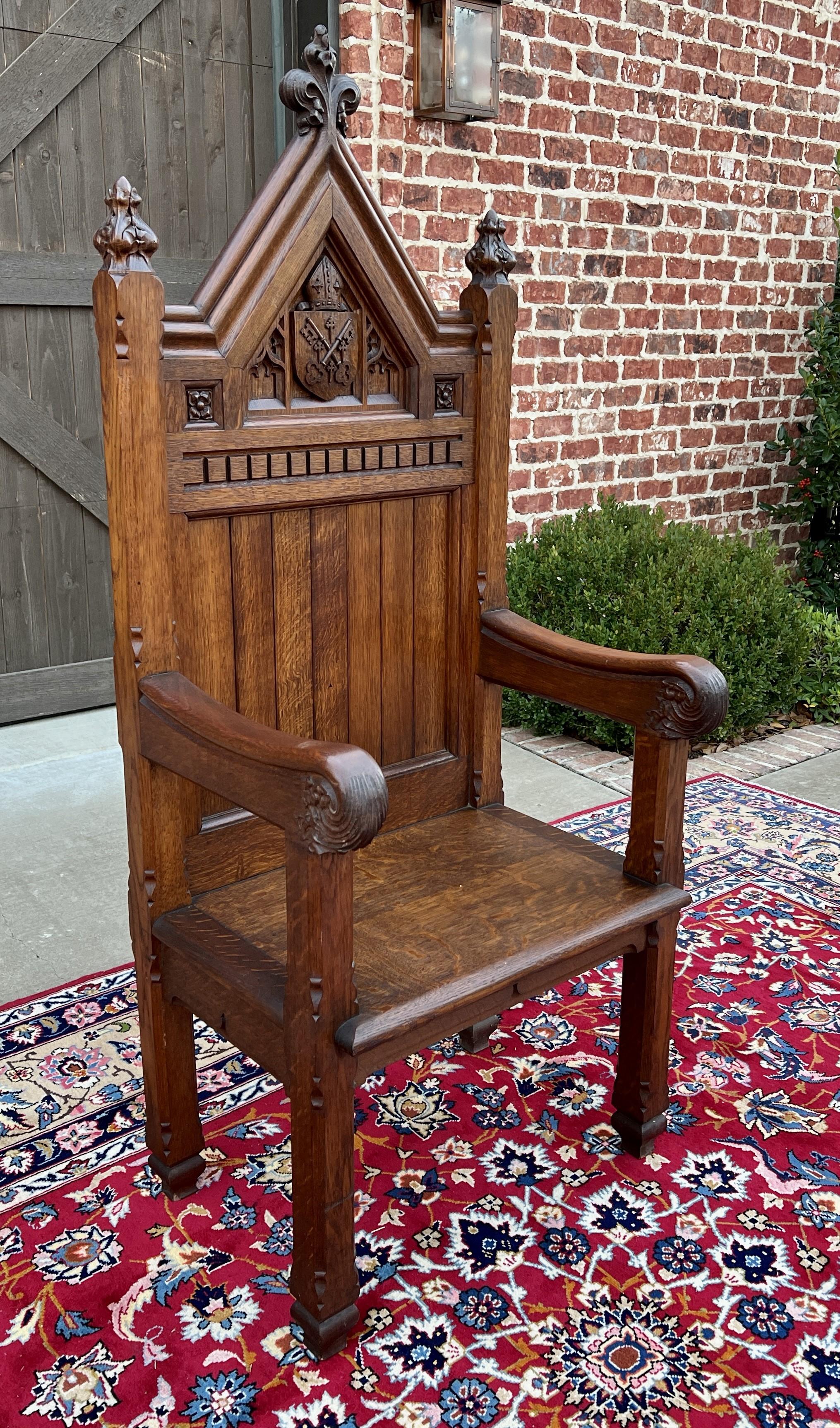 Antique French Chair Gothic Revival Bishops Throne Altar Chair Cushion Oak 19thC in vendita 9