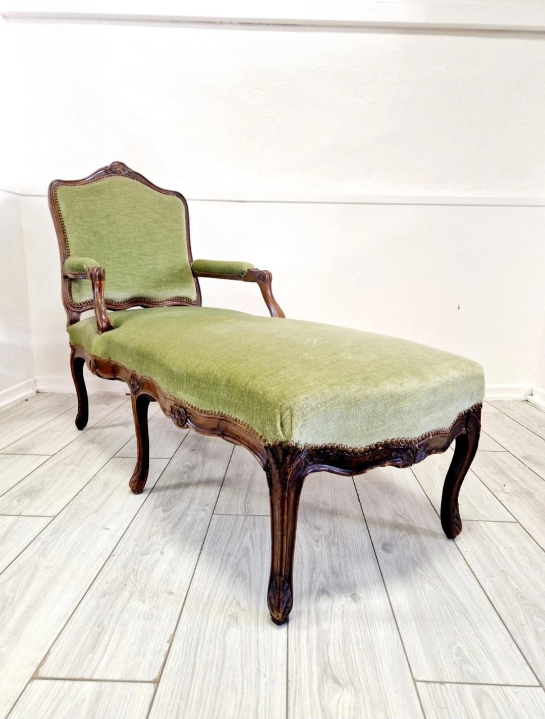 Antique French Chaise Longue Stuhl Louis XV Stil im Angebot 3