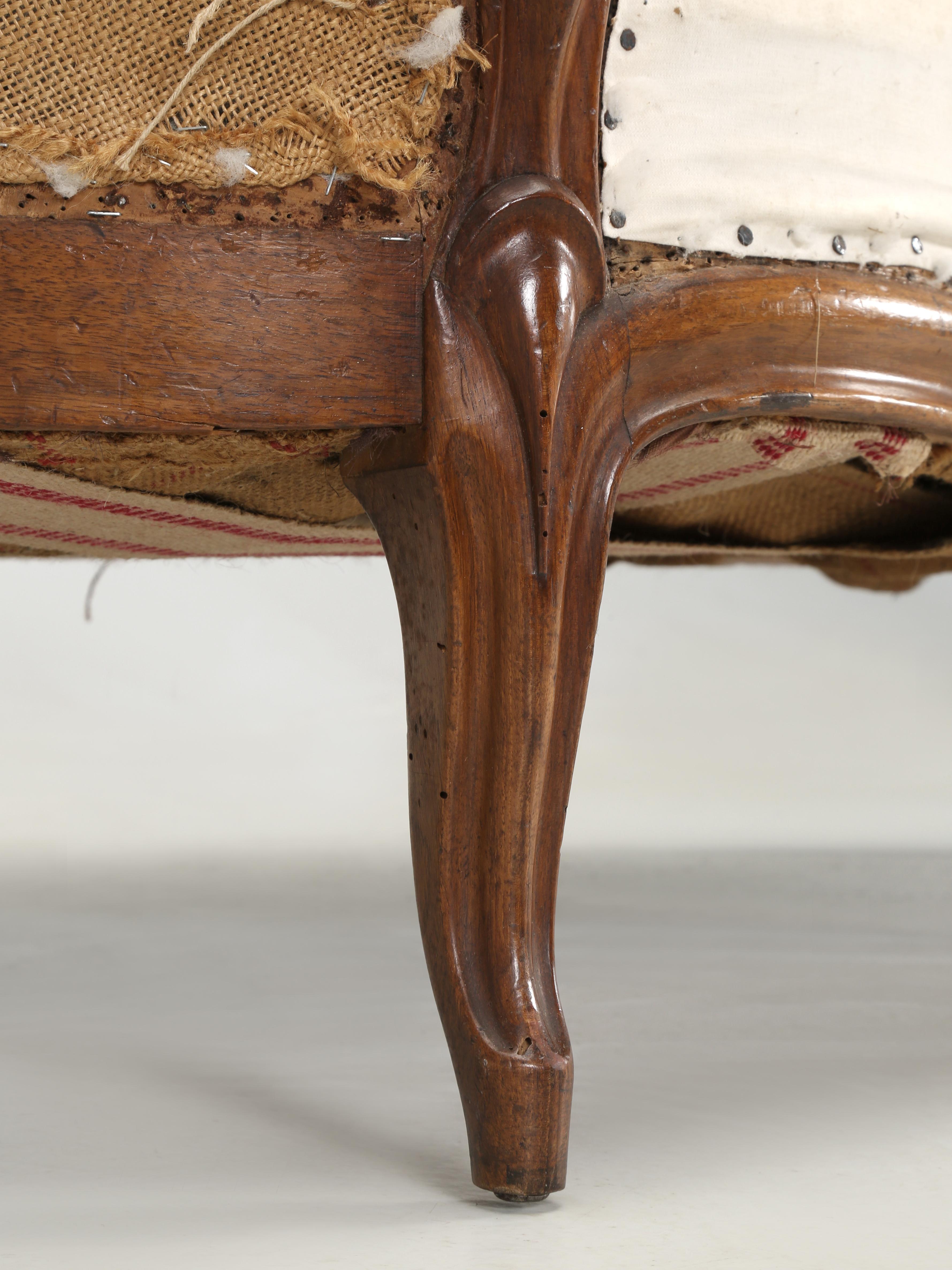 Antique French Chaise Lounge in Figured Walnut in the Méridienne Style, c1860's 2