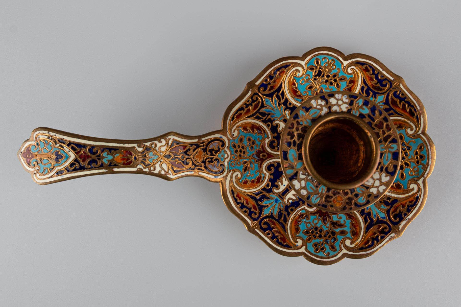 Antique French Champlevé Emaille Messing Gold Blau Kammer Kerzenleuchter im Angebot 9