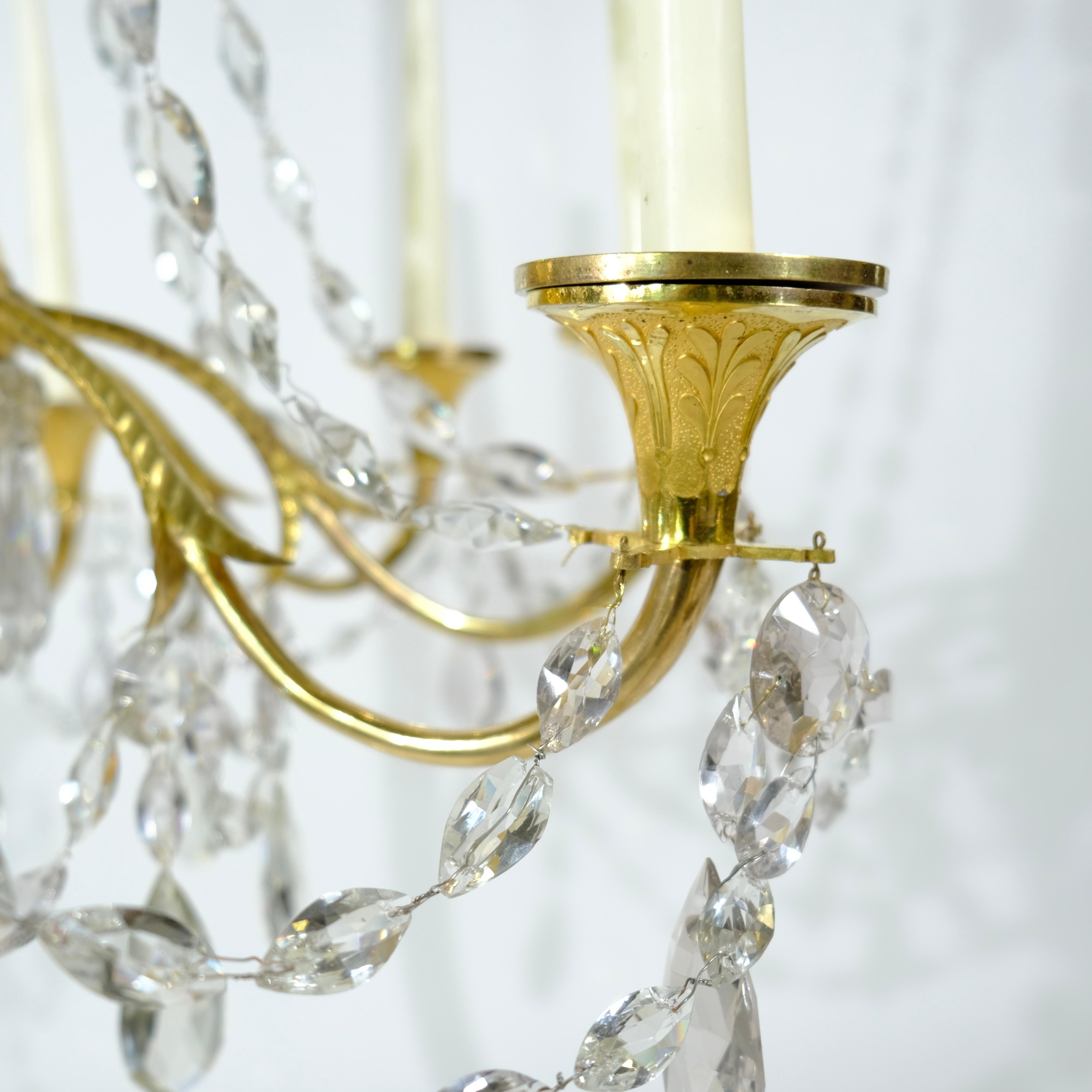Antique French chandelier made around year 1800 3