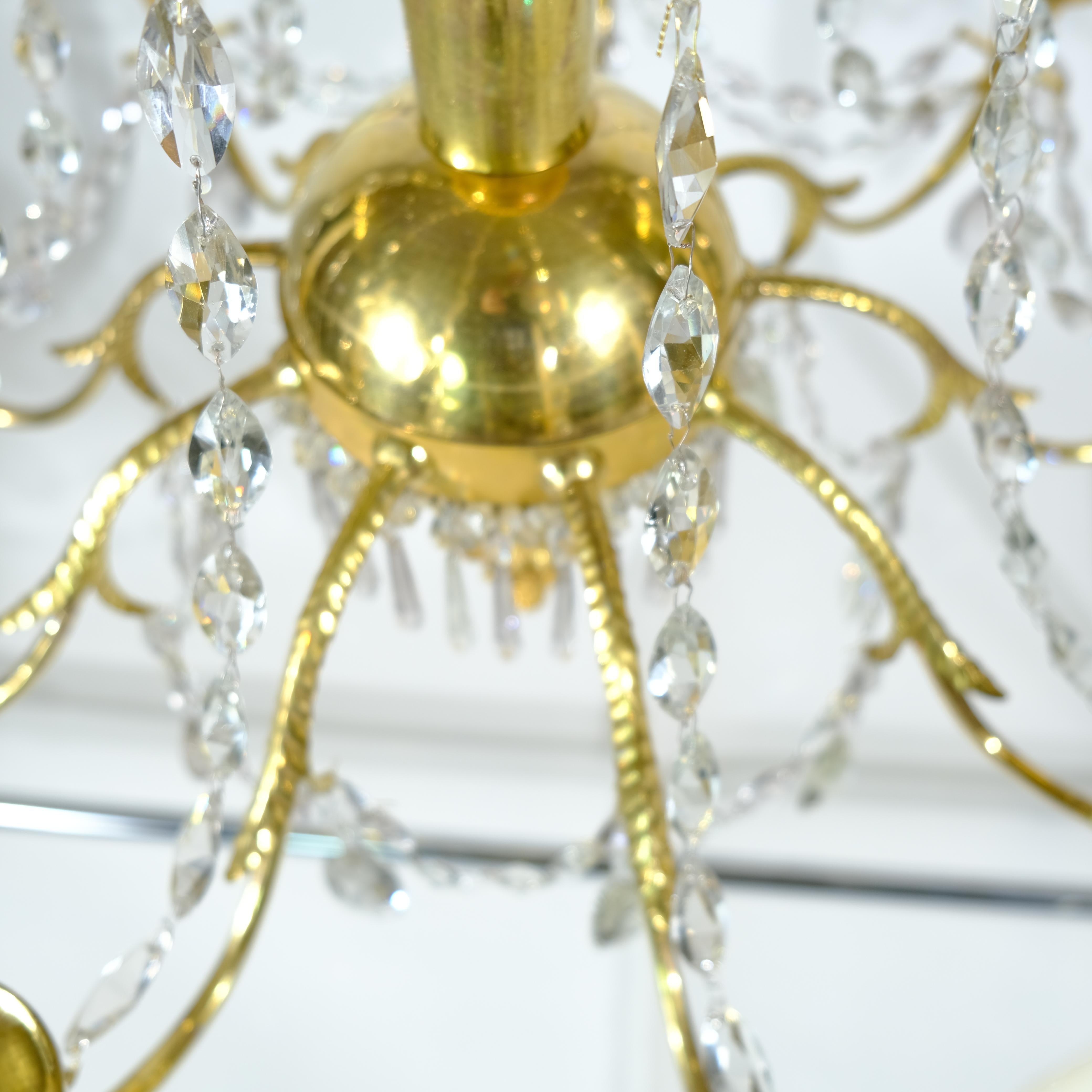 Antique French chandelier made around year 1800 In Good Condition In Stockholm, SE