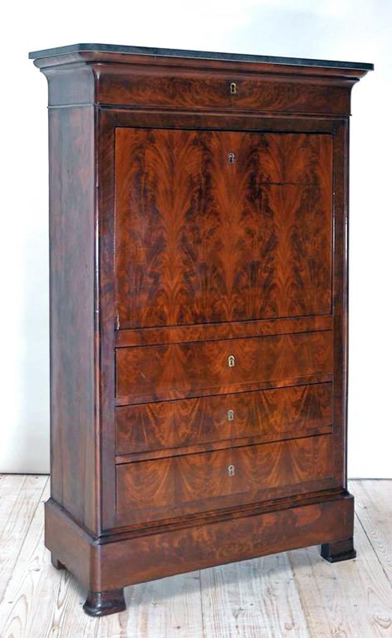 Early 19th Century Antique French Charles X Secretary/Secrétaire à Abattant in Mahogany, c. 1825 For Sale