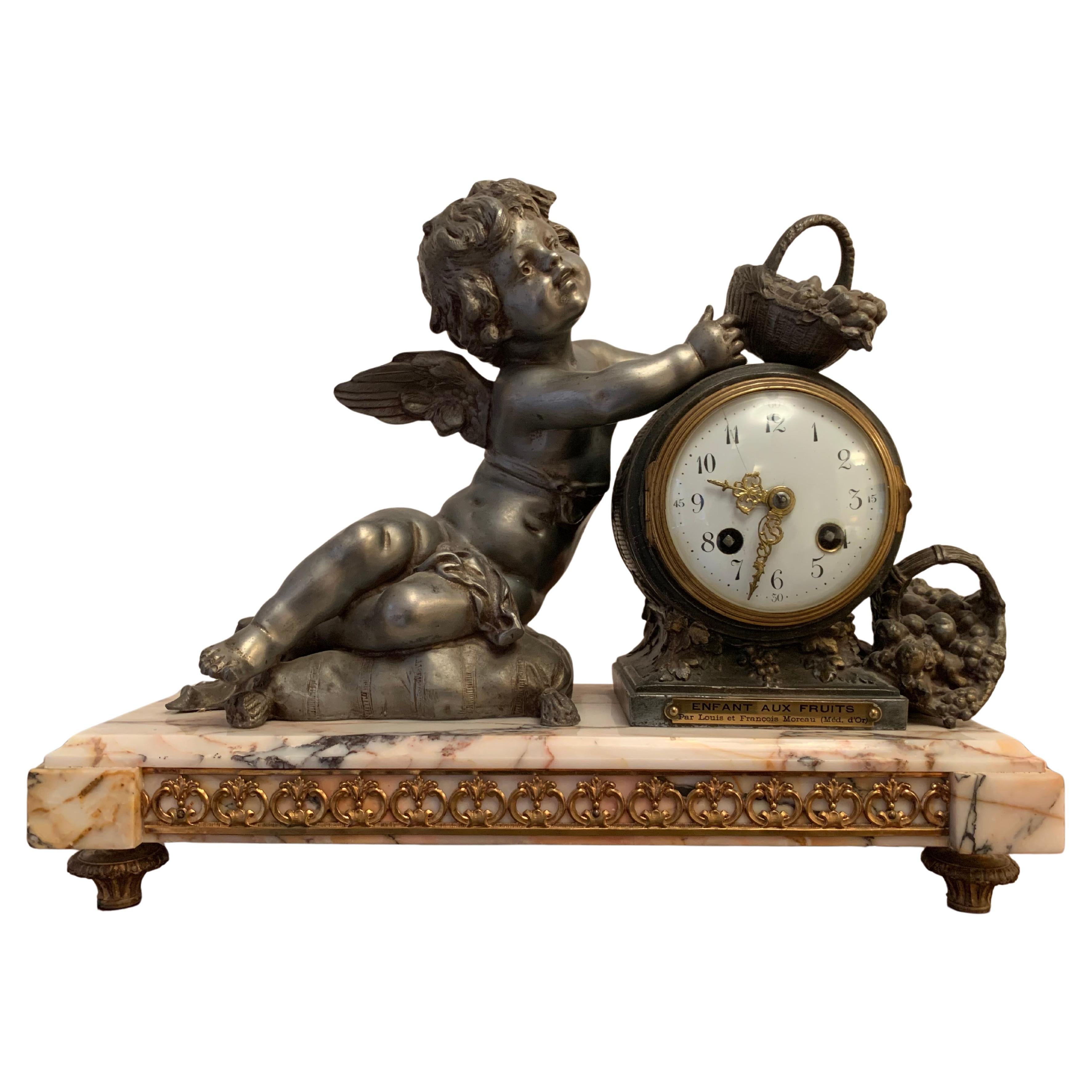 Antique French Cherub Mantel Clock di Francois Moreau