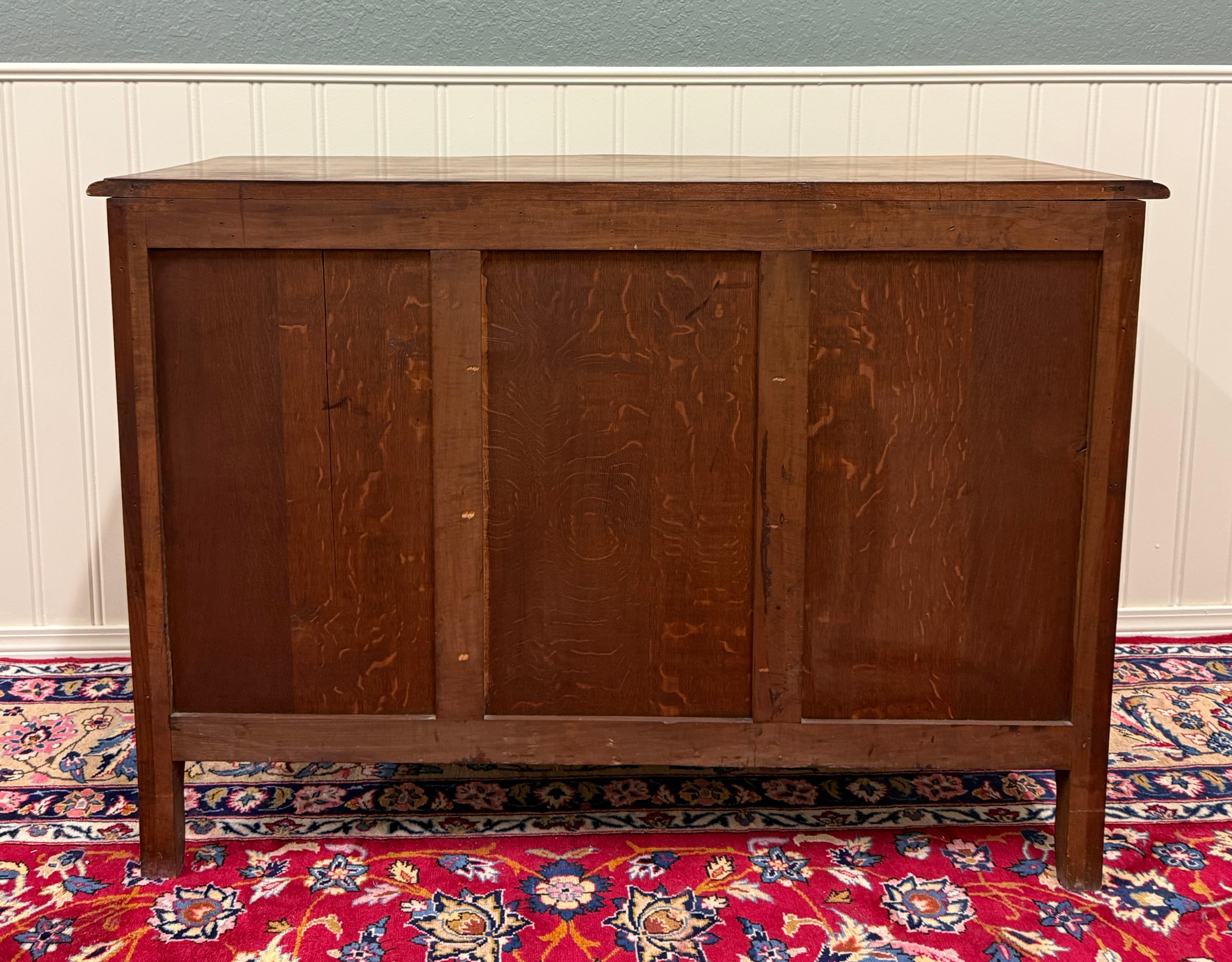 Antique French Chest of Drawers Commode Serpentine Carved Oak Louis XV c.1930s For Sale 3