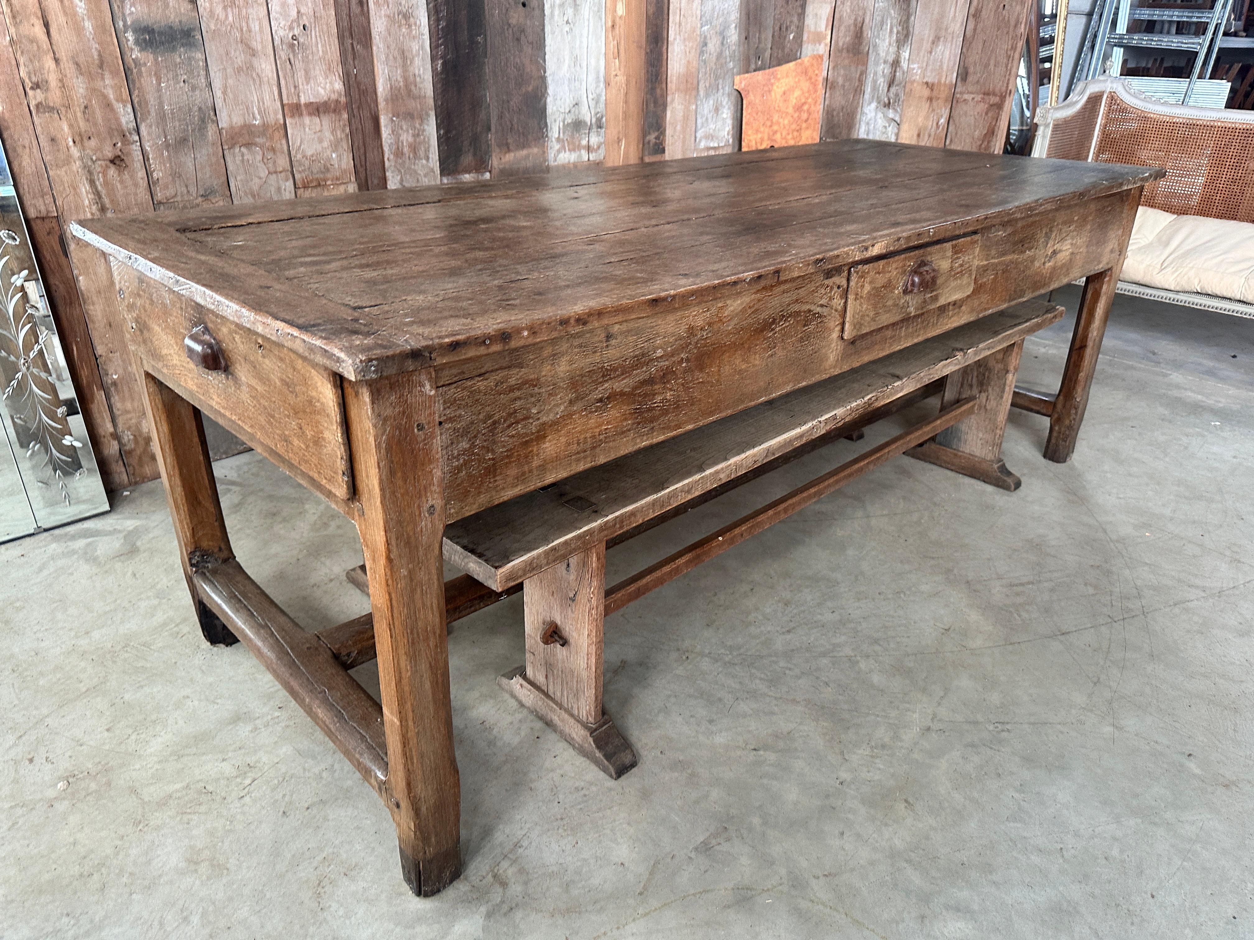 Antique French Chestnut Farmhouse Dordogne Refectory Dining Table and Benches For Sale 13