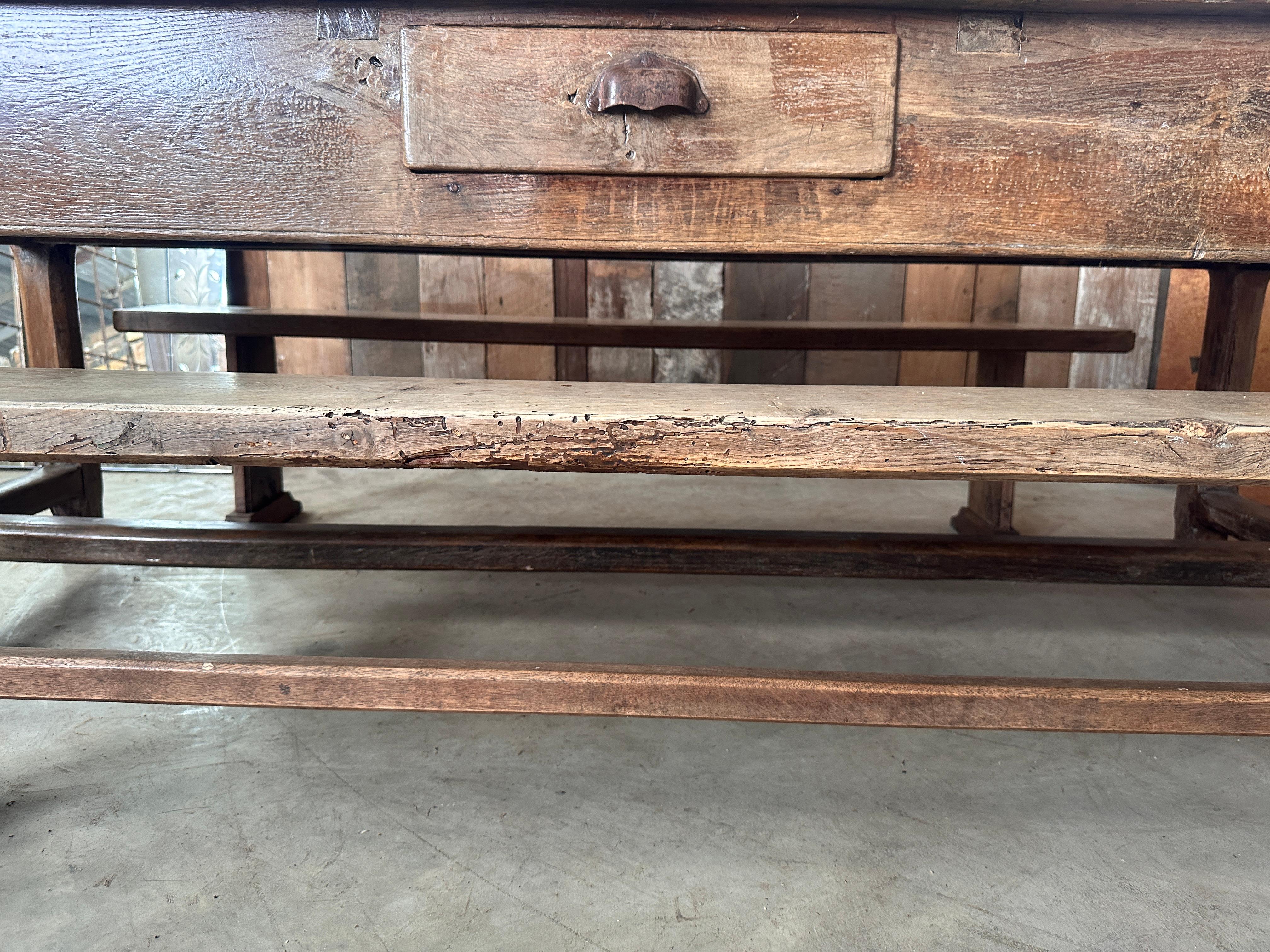 Antique French Chestnut Farmhouse Dordogne Refectory Dining Table and Benches For Sale 4