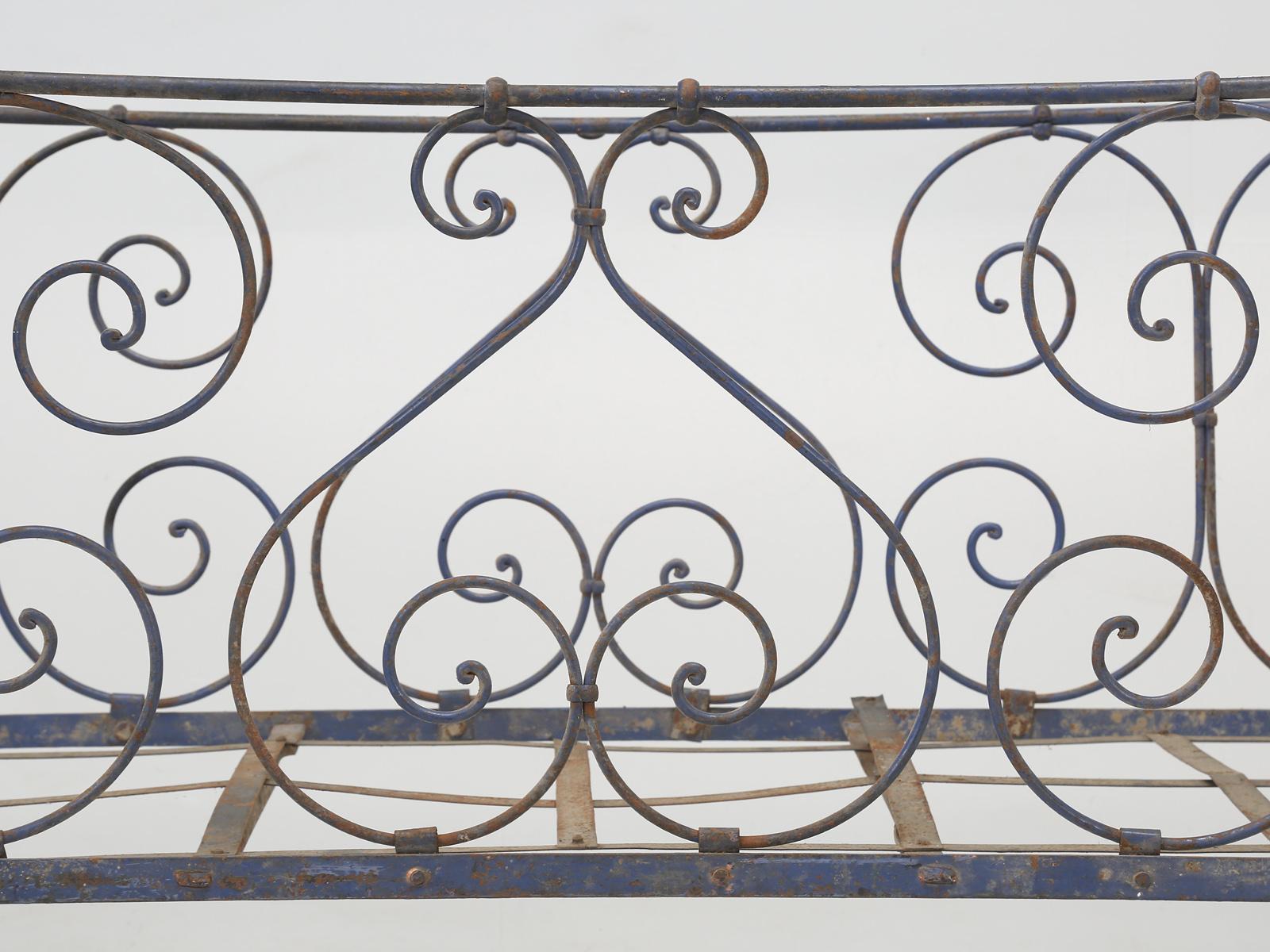 Antique French Child's Bed in Original Paint from Toulouse, France For Sale  at 1stDibs