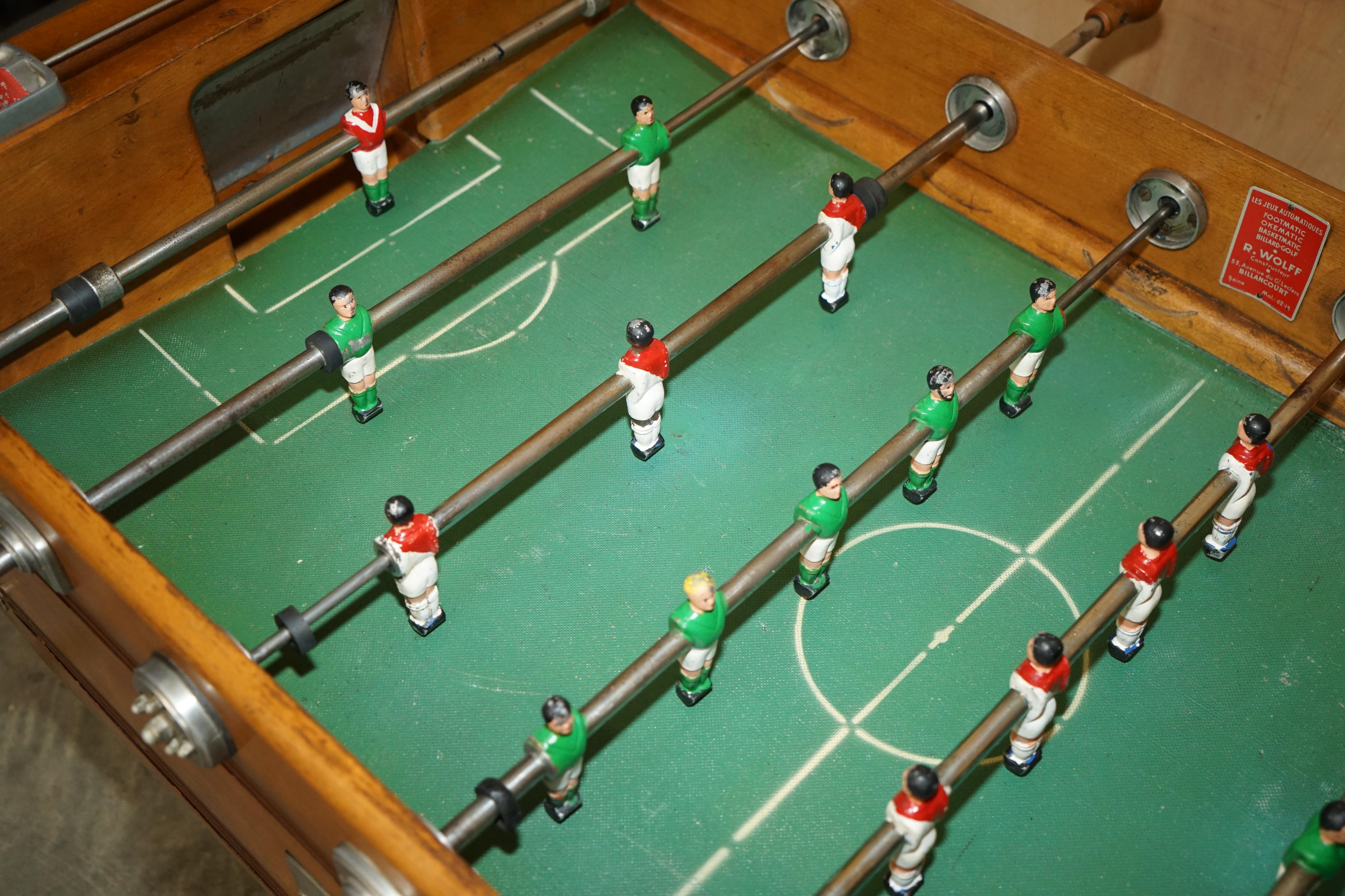 ANTIQUE FRENCH CIR 1920's R WOLFF LES JEUX AUTOMATIQUES FOOTBALL FOOSBALL TABLE For Sale 5