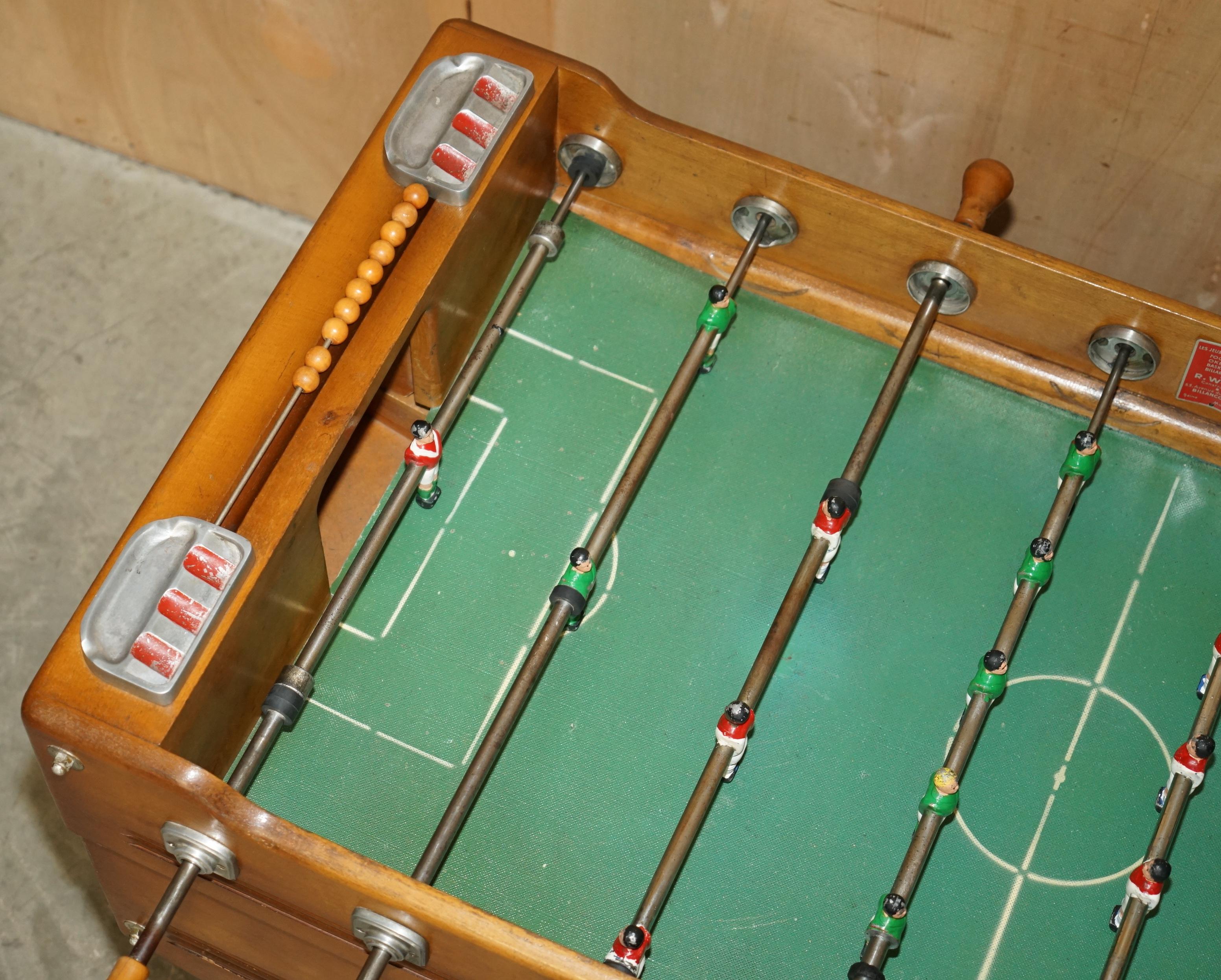 French ANTIQUE FRENCH CIR 1920's R WOLFF LES JEUX AUTOMATIQUES FOOTBALL FOOSBALL TABLE For Sale