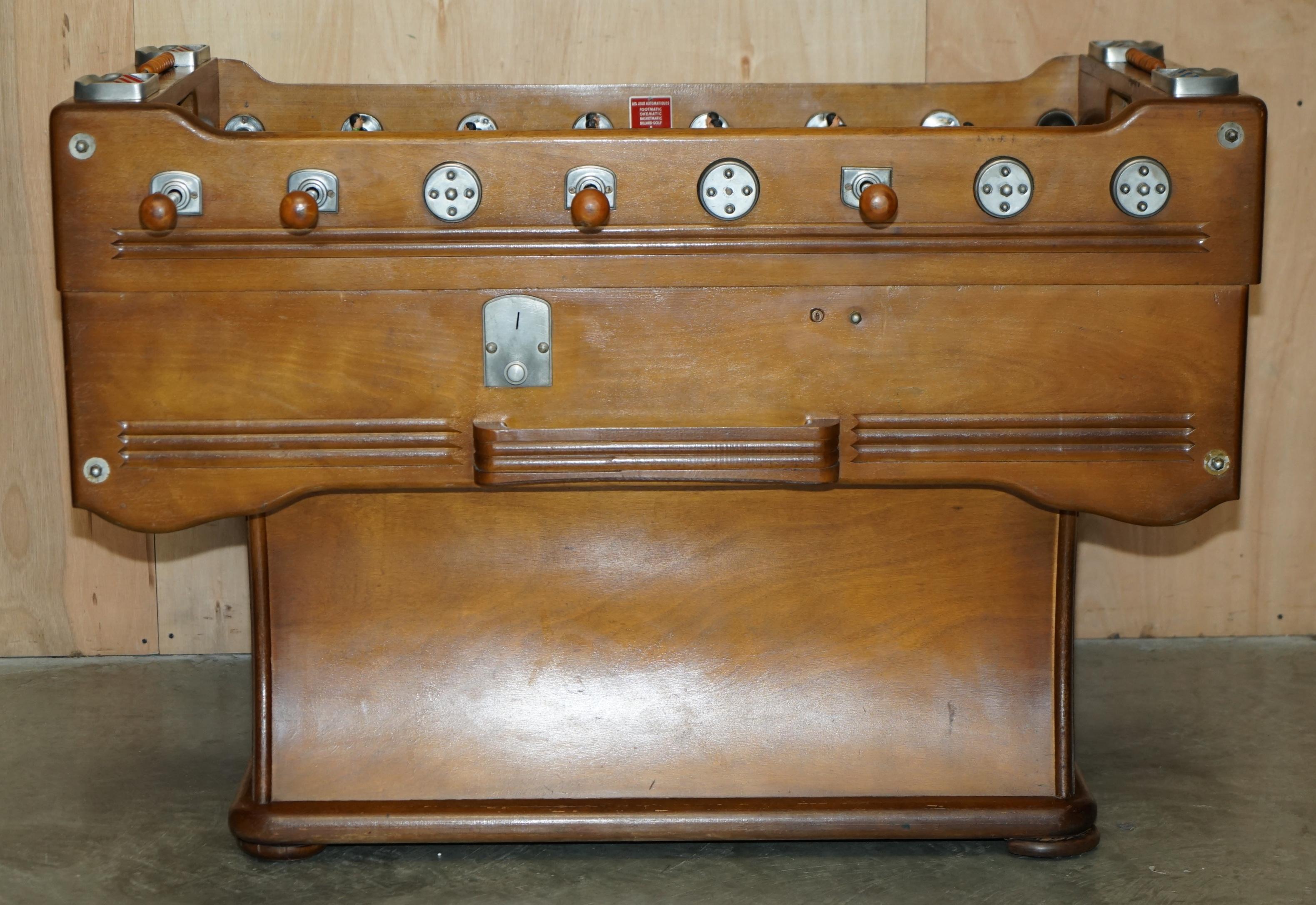 ANTIQUE FRENCH CIR 1920's R WOLFF LES JEUX AUTOMATIQUES FOOTBALL FOOSBALL TABLE In Fair Condition For Sale In West Sussex, Pulborough