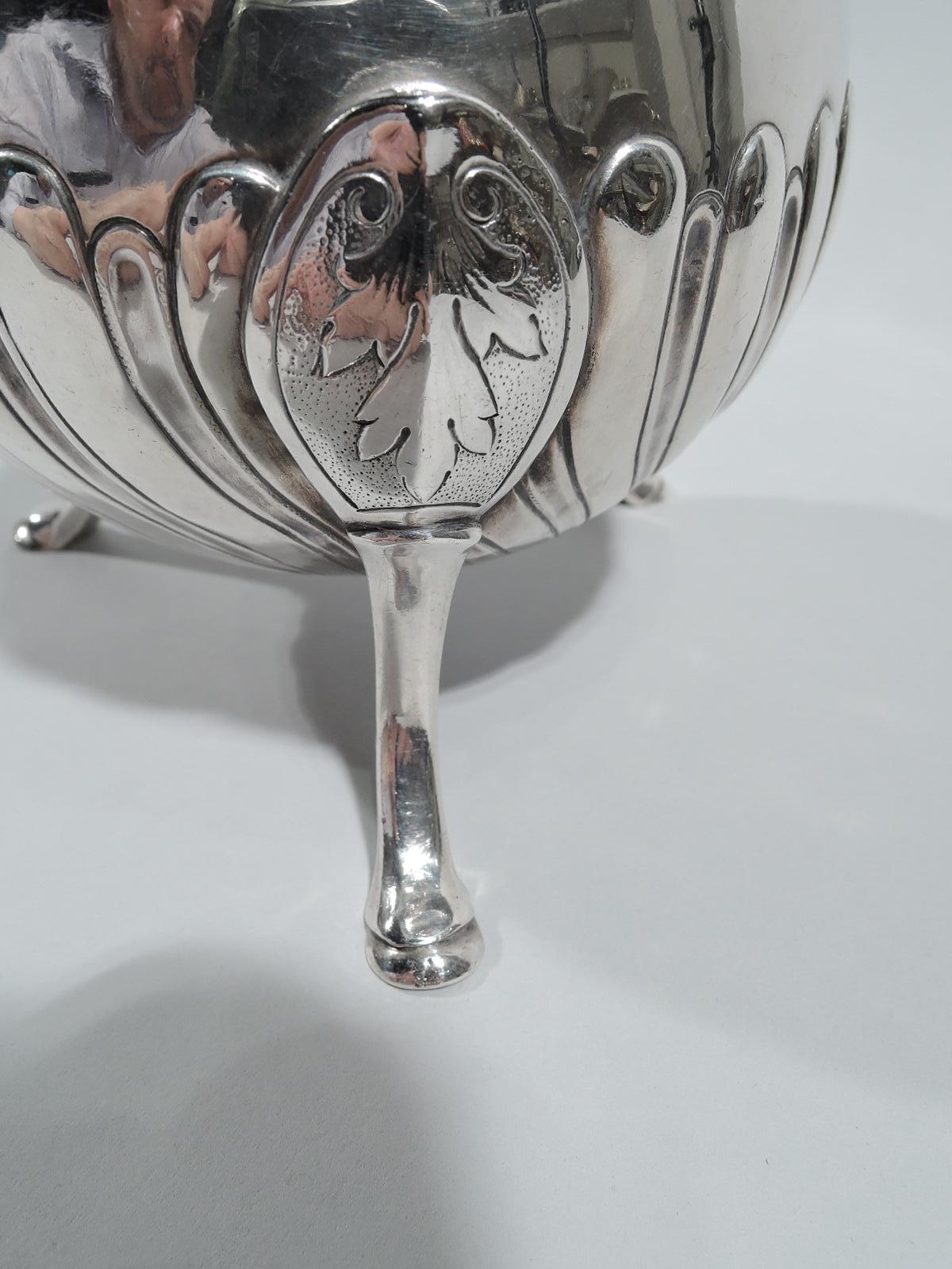 Antike französische klassische Silber-Couchtisch aus Silber im Angebot 3