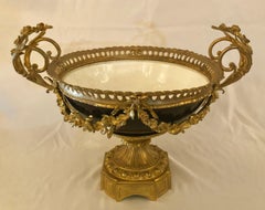 Antiker französischer kobaltblauer Tafelaufsatz mit Ormolu-Montierung:: um 1875