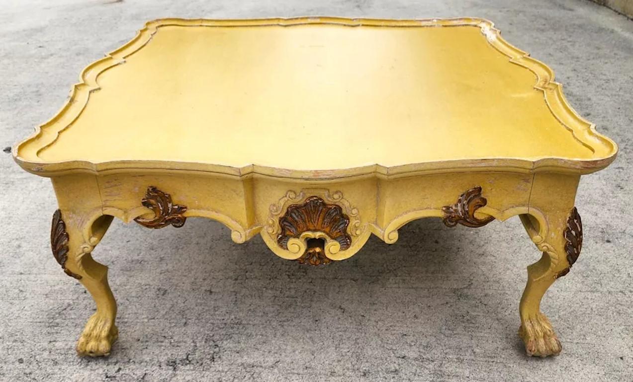 Antique French Coffee Cocktail Table (Mesa de centro francesa antigua) en venta 1