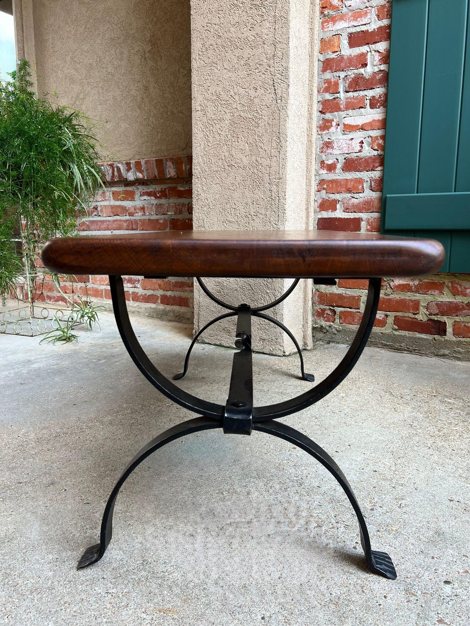 Antique French Coffee Table Bench Country Farmhouse Tiger Oak Wrought Iron c1920 For Sale 6