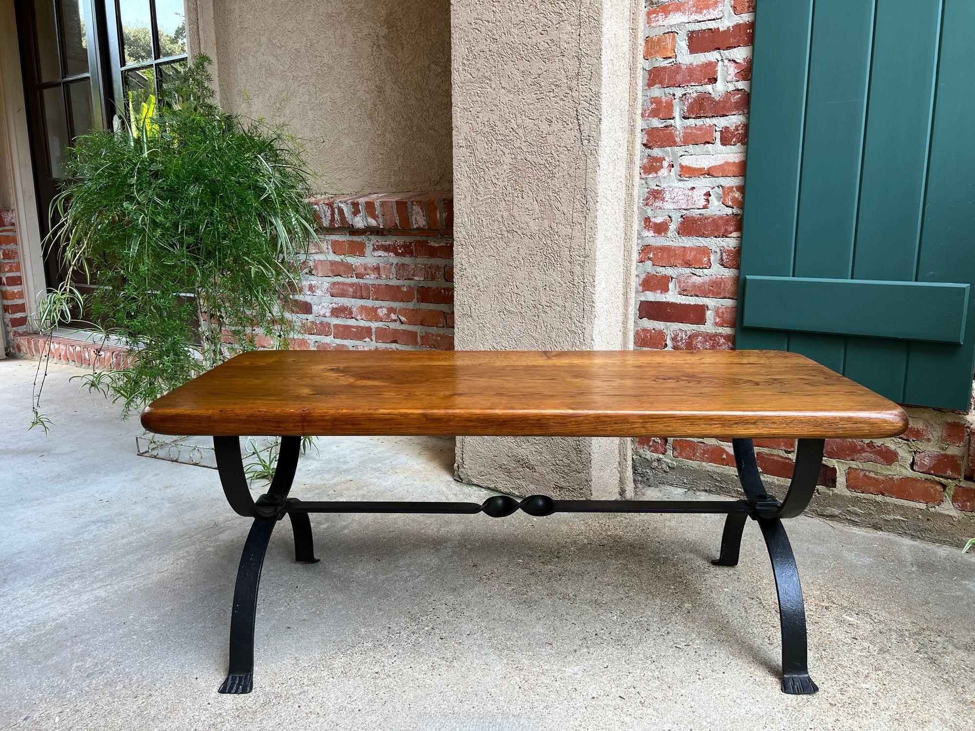 Antique French Coffee Table Bench Country Farmhouse Tiger Oak Wrought Iron c1920 In Excellent Condition For Sale In Shreveport, LA