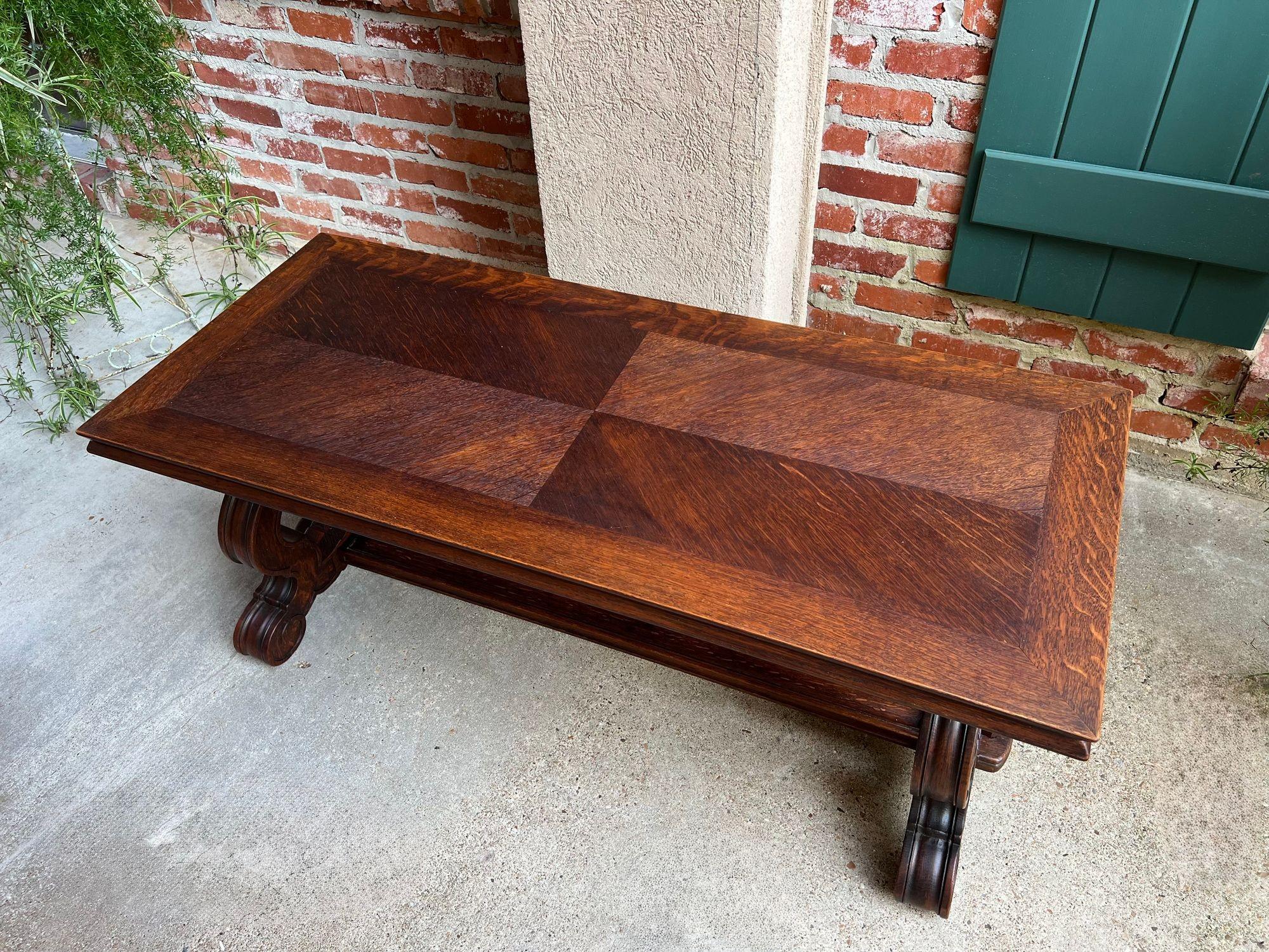 Antique French Coffee Table Banc en chêne sculpté Baroque Window Hall Seat c1900. Bon état - En vente à Shreveport, LA