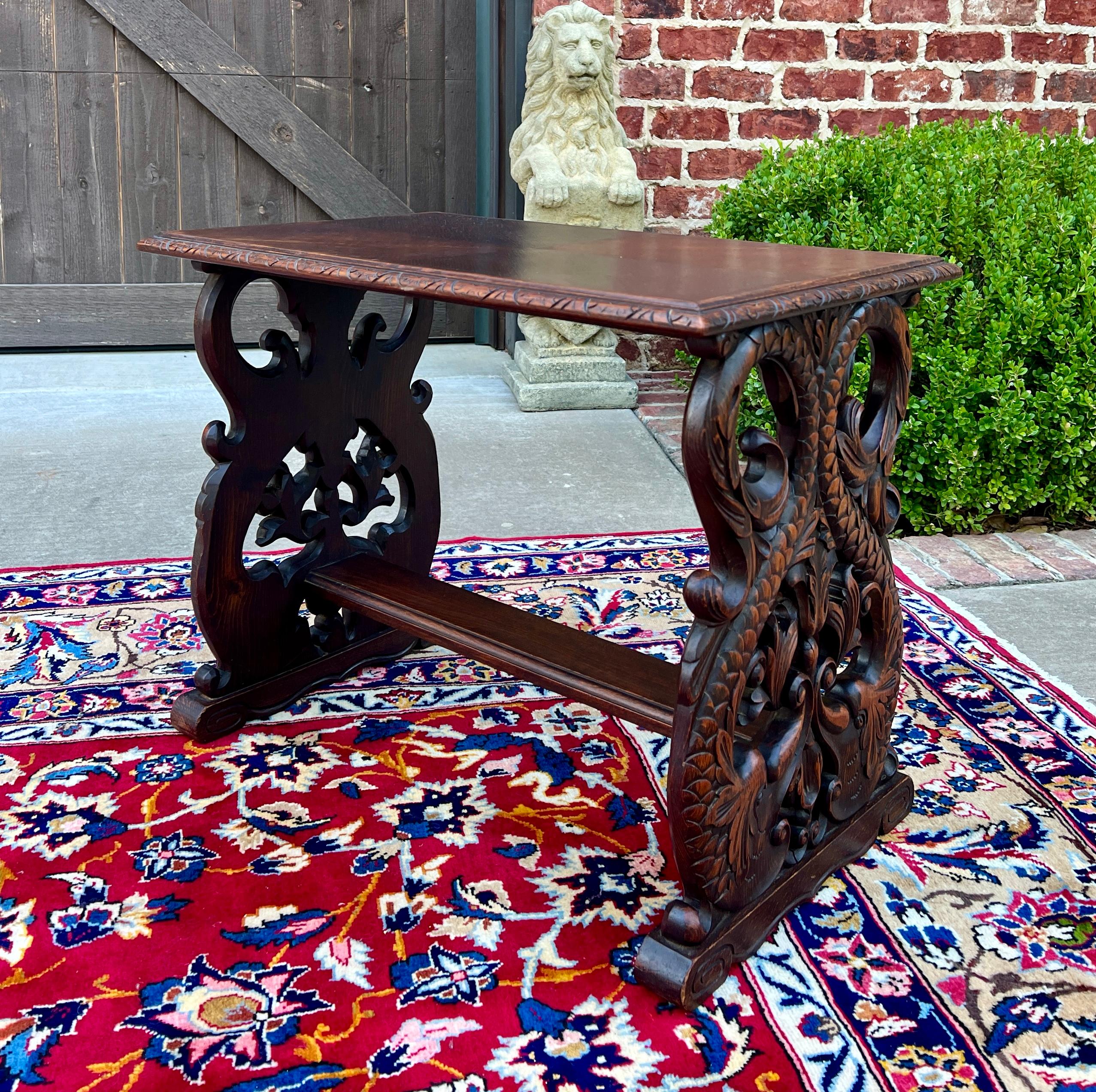 Antique French Coffee Table End Side Table Dolphins Carved Oak Renaissance In Good Condition In Tyler, TX
