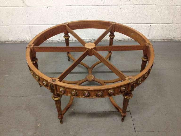 Antique French Coffee Table with Porcelain Sevres Plaques In Good Condition For Sale In New York, NY