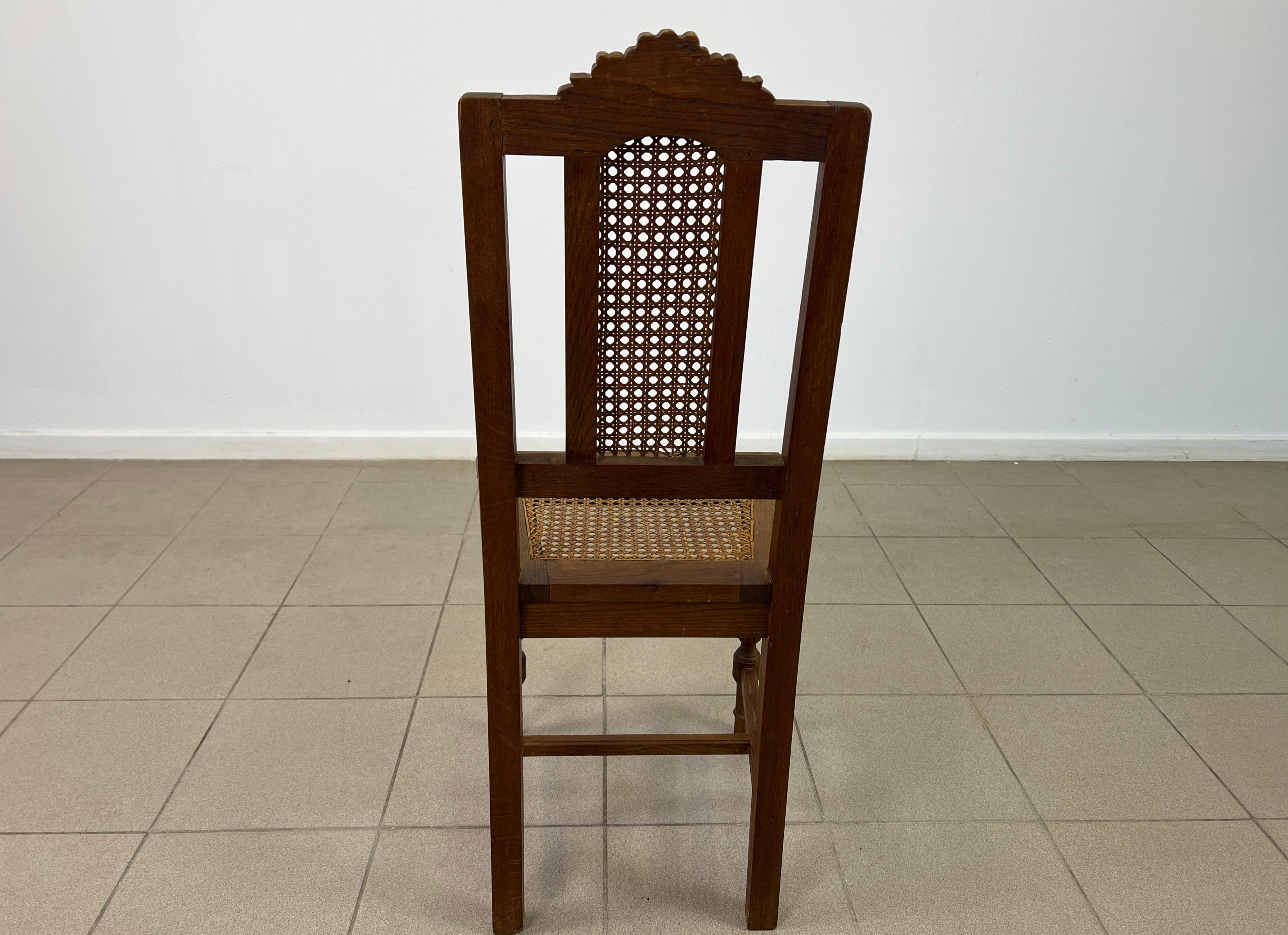 Antique French Colonial Rattan Dining Chairs – Set of 12 im Angebot 3