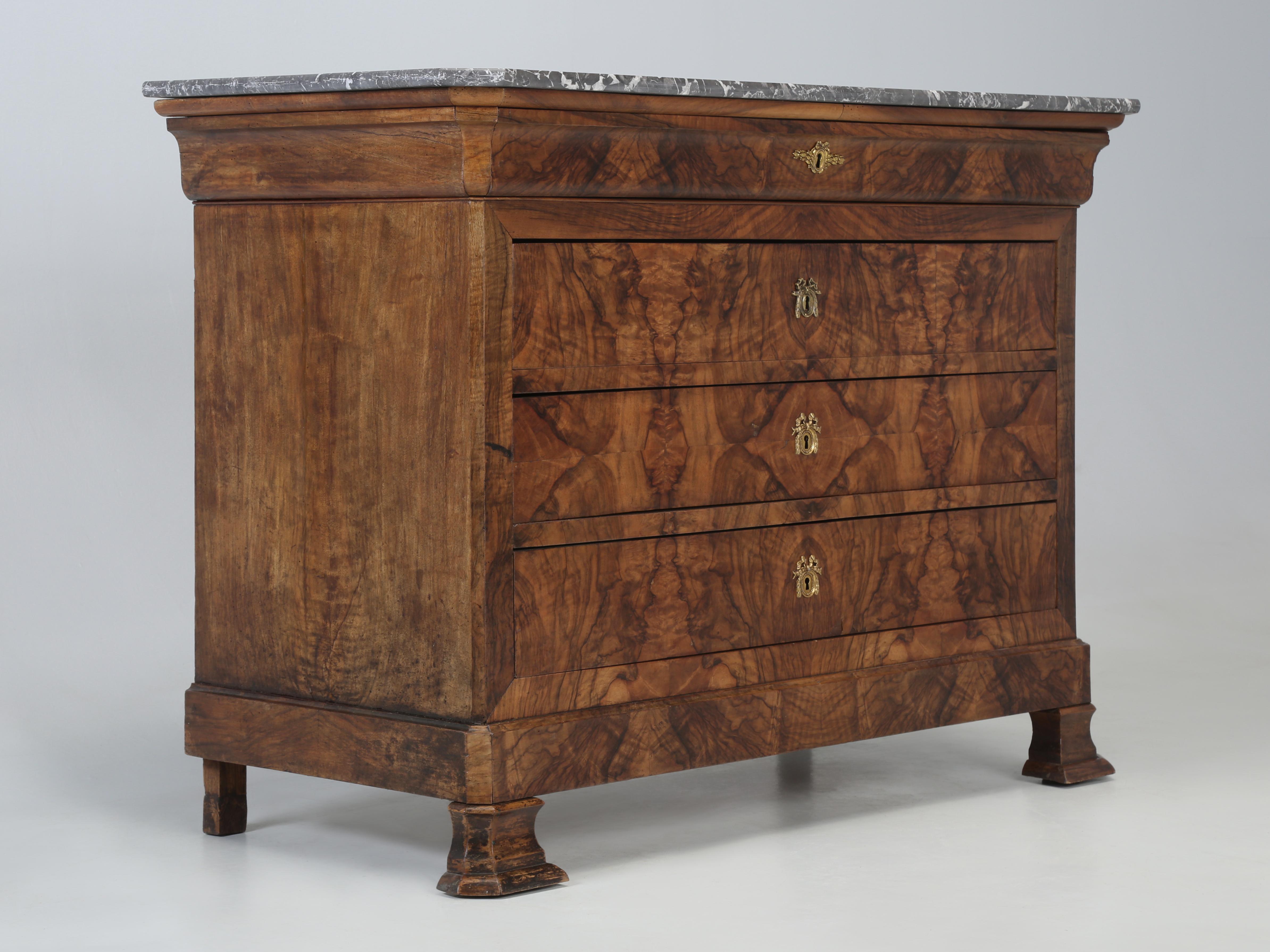 Hand-Crafted Antique French Commode Louis Philippe Style Burl Walnut Book-Matched Marble Top For Sale