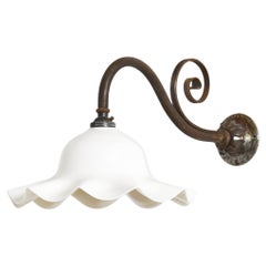 Antique French Coolie Frill Glass Brass Wall Task Kitchen Light Lámpara