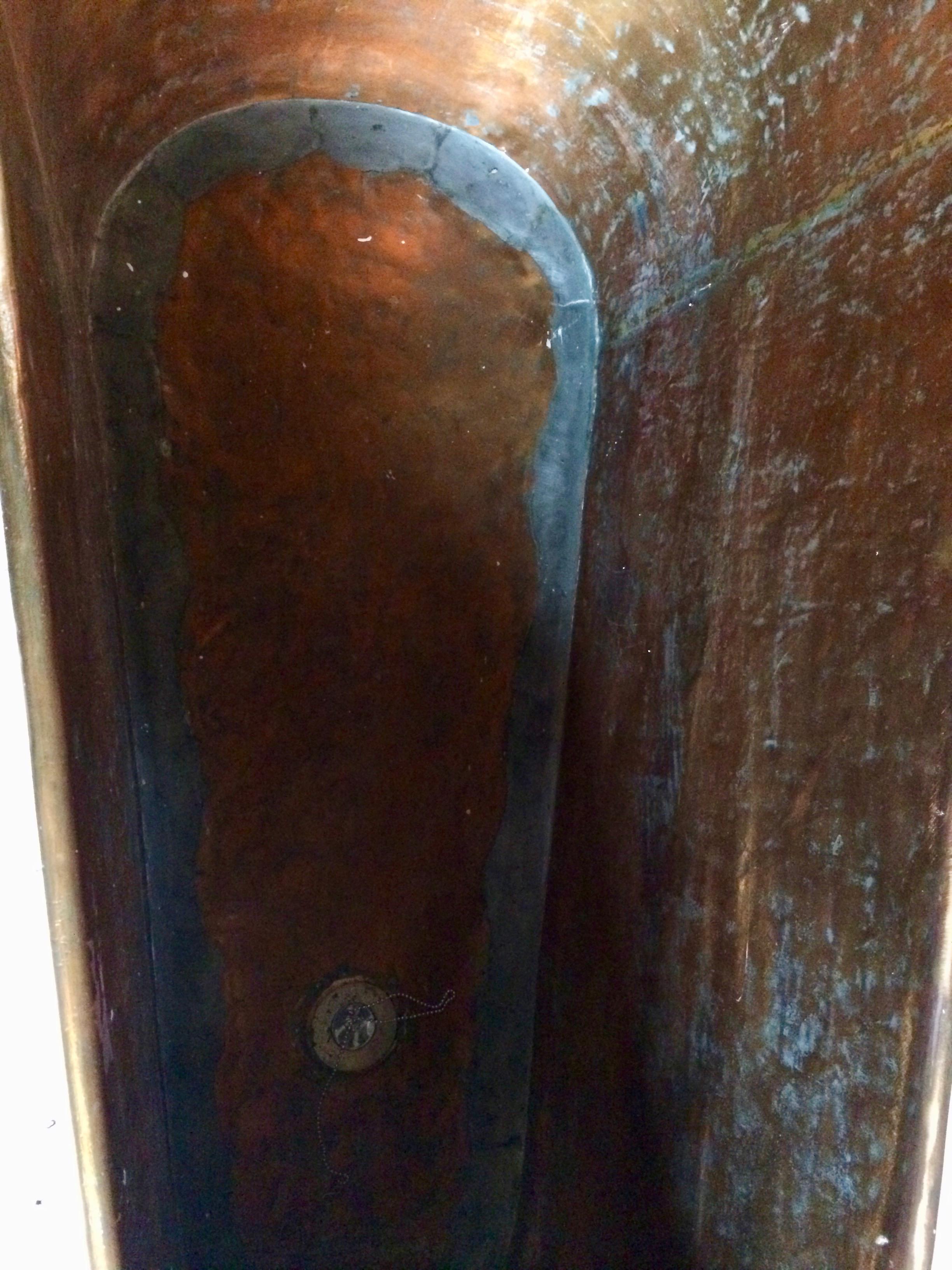 Antique French Copper Bath Free Standing, 19th Century, circa 1870 In Good Condition In Longdon, Tewkesbury