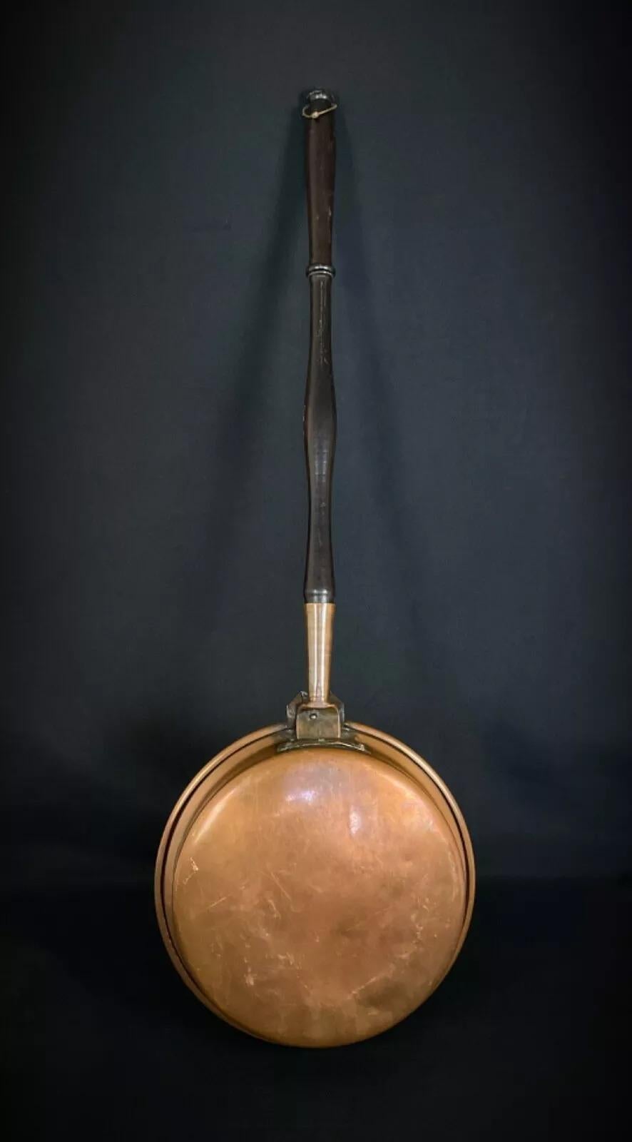 Antique French Copper Bed Warmer with Heart Motifs - 2Y394 In Good Condition In Bordeaux, FR