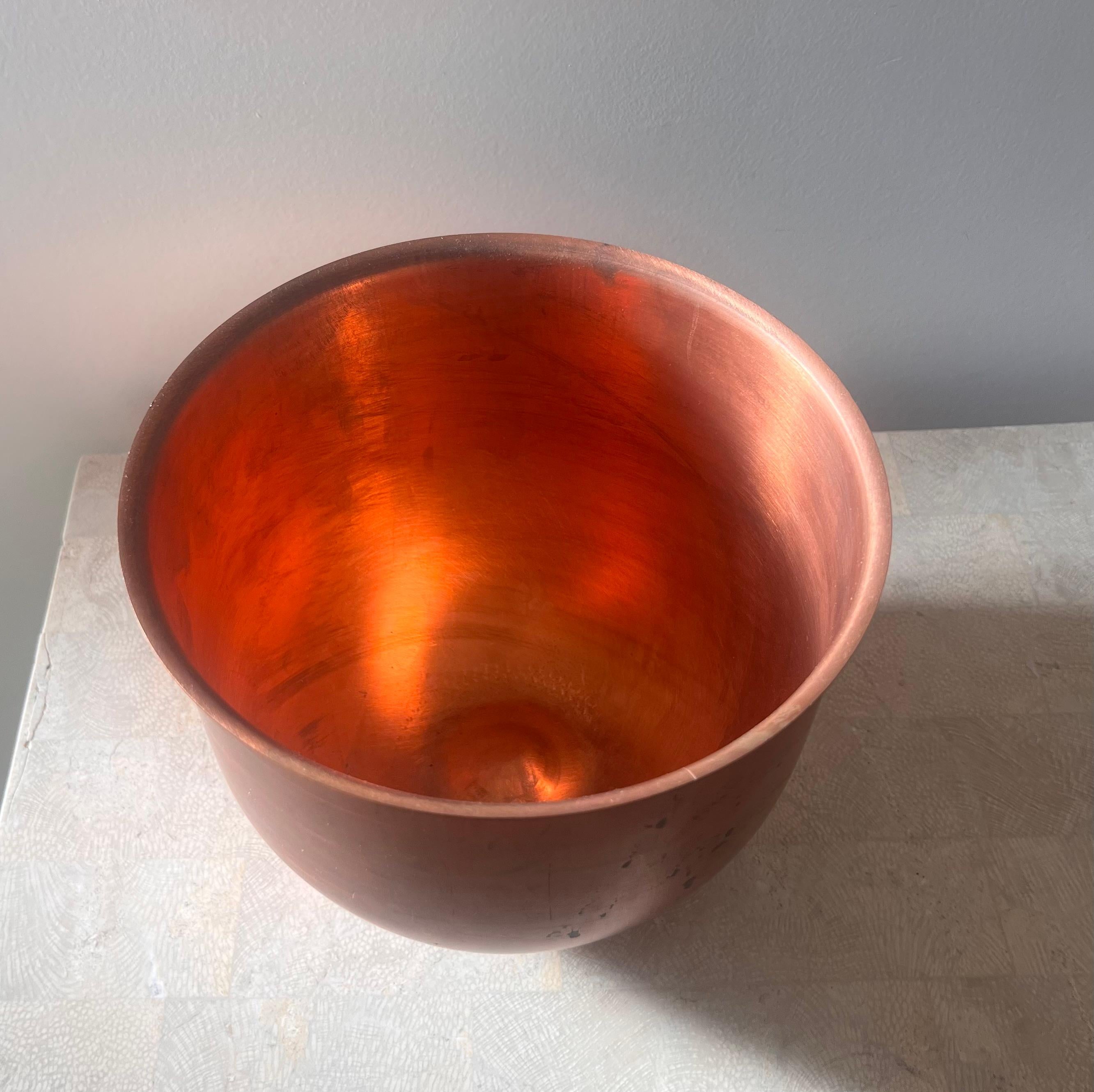 Antique French copper bowl, 19th century For Sale 11