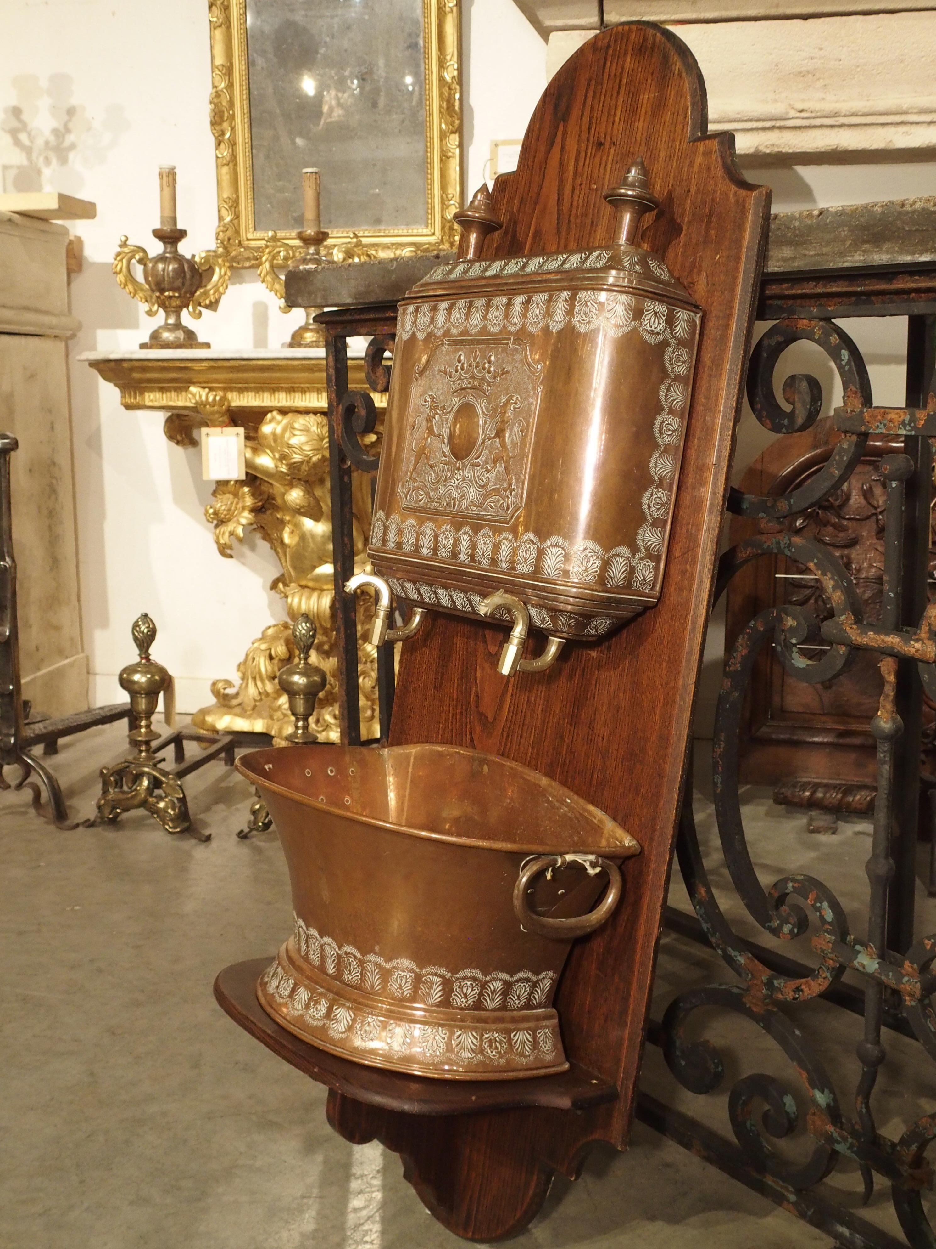 Antique French Copper Coat of Arms Lavabo and Basin on Wooden Wall Stand For Sale 12