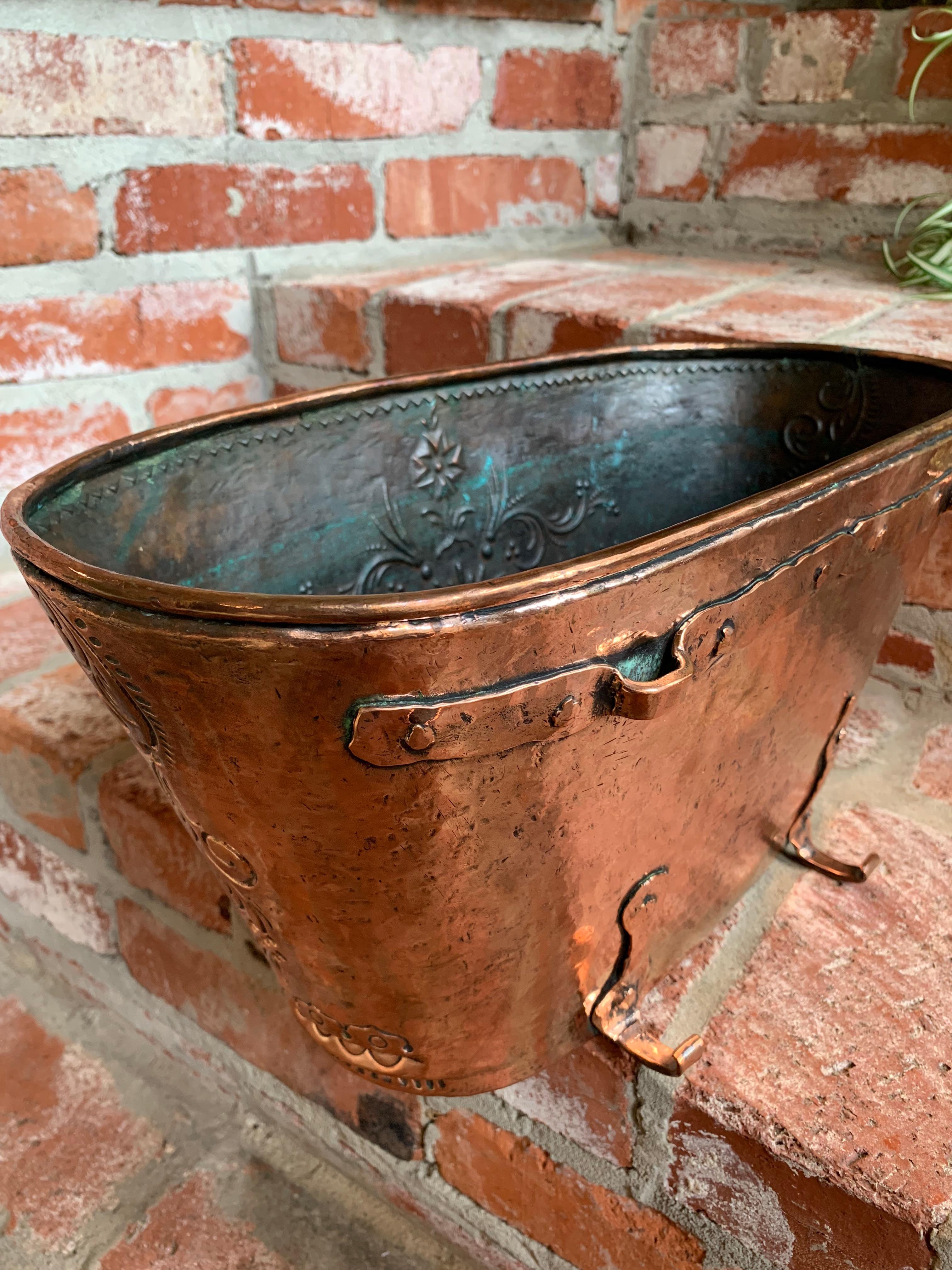 Antique French Copper Embossed Planter Jardinière Cachepot Oval Wine Bucket 5