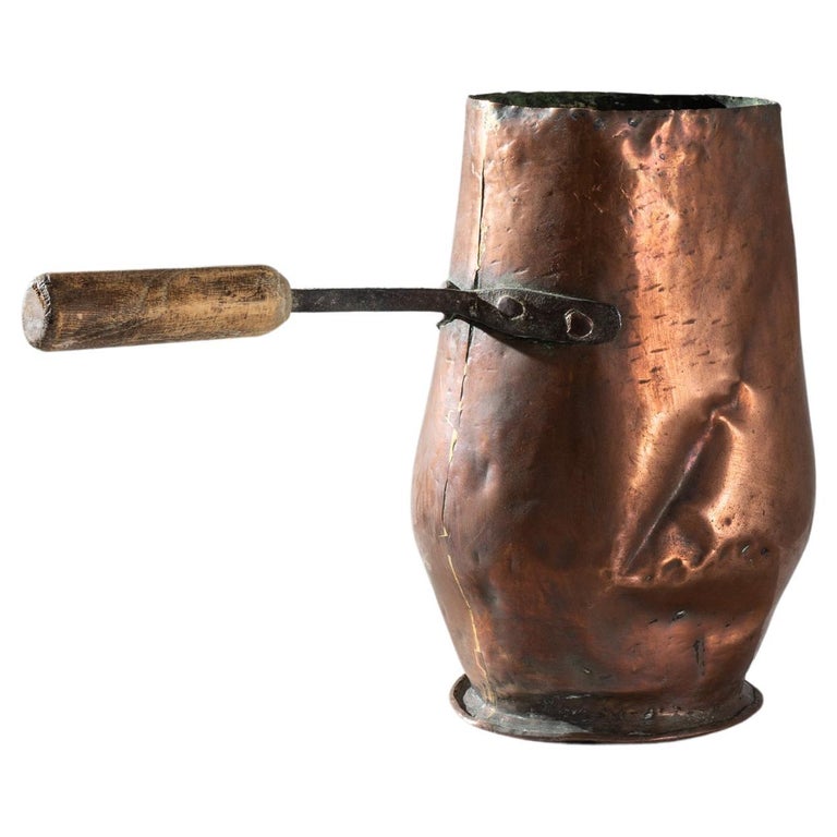 Antique French Copper Pot For Sale at 1stDibs
