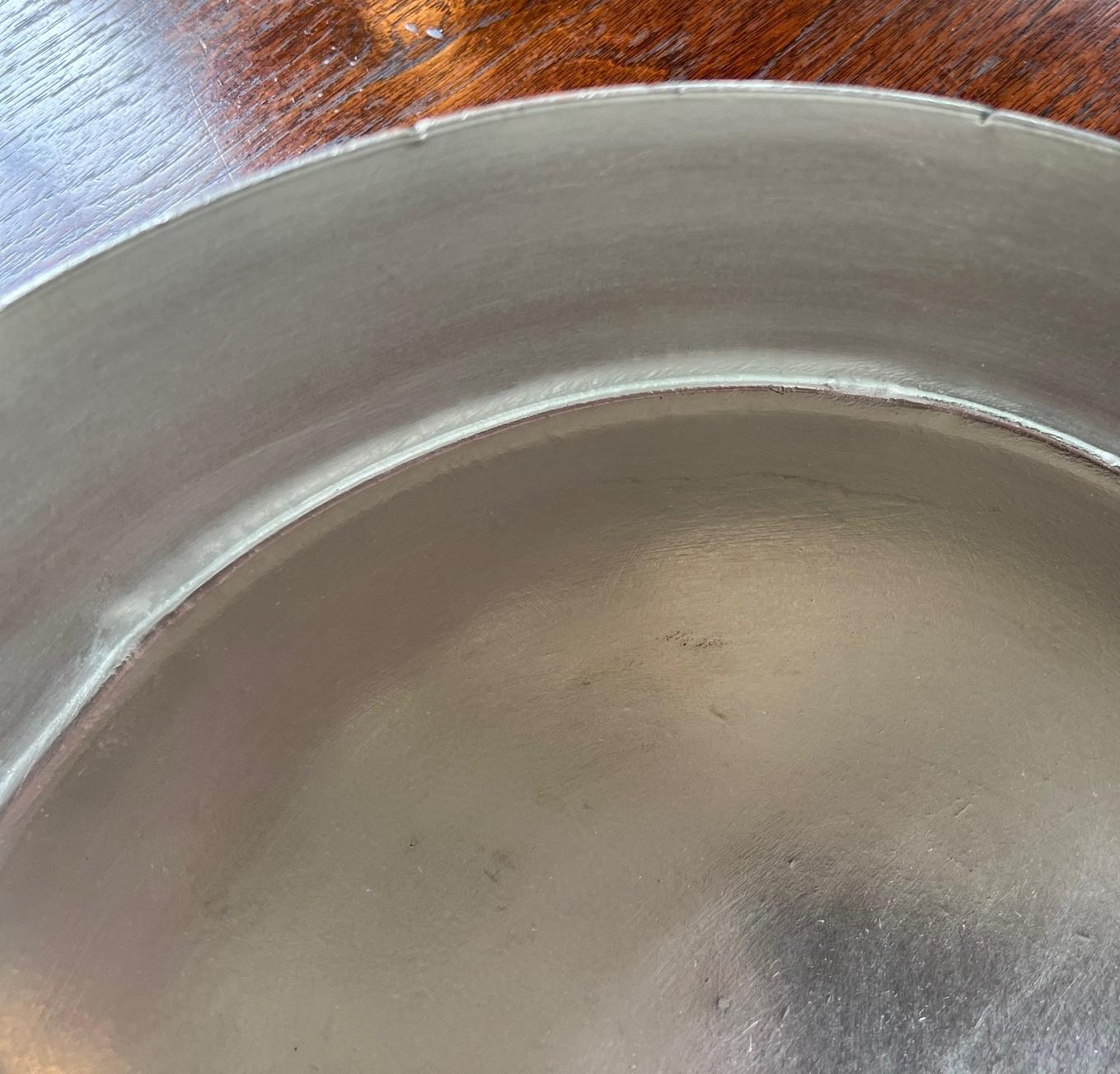 Antique French Copper Sauteuse - Retinned and Polished In Good Condition In Morristown, NJ