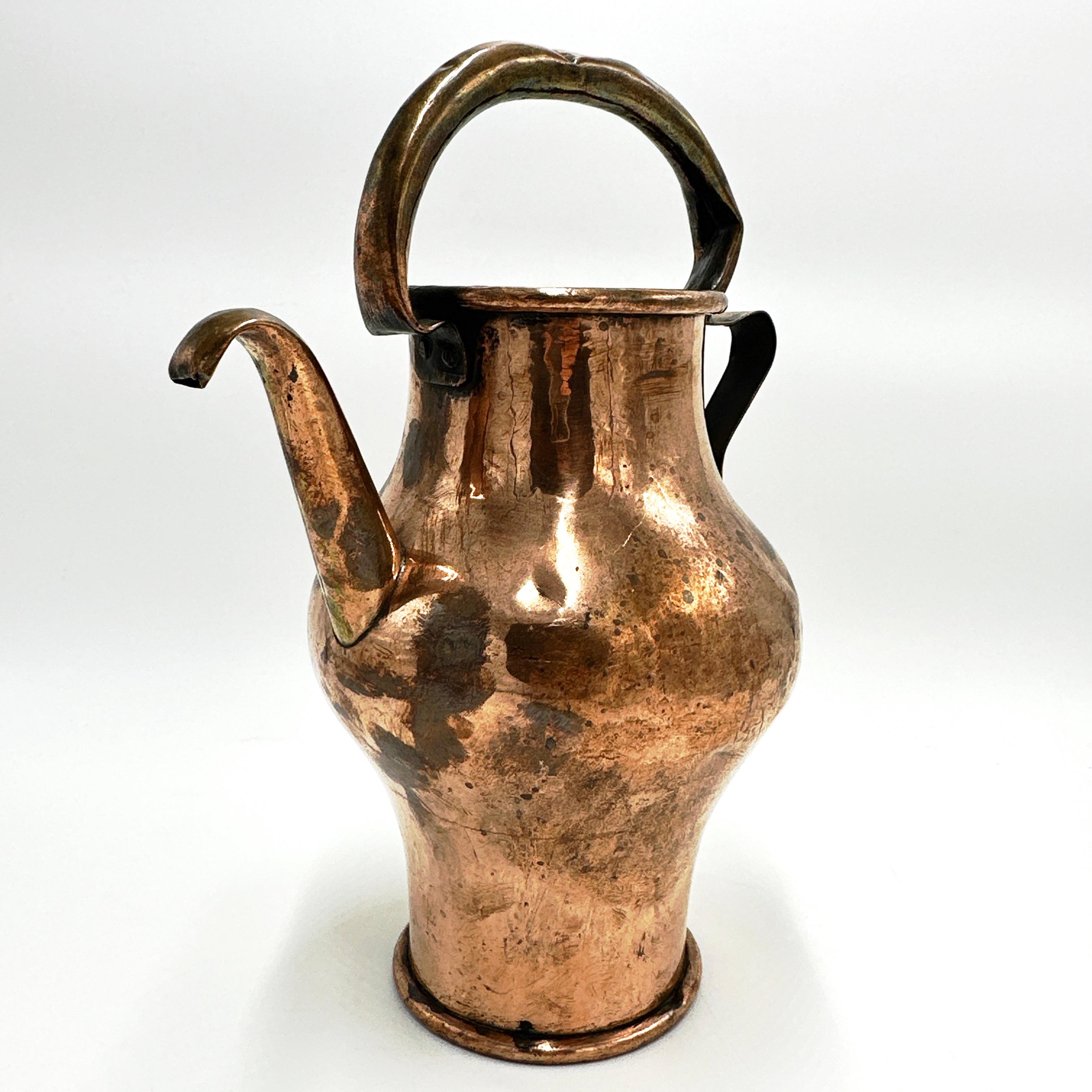 Antike französische Kupfer-Wasserdose aus Kupfer im Angebot 3