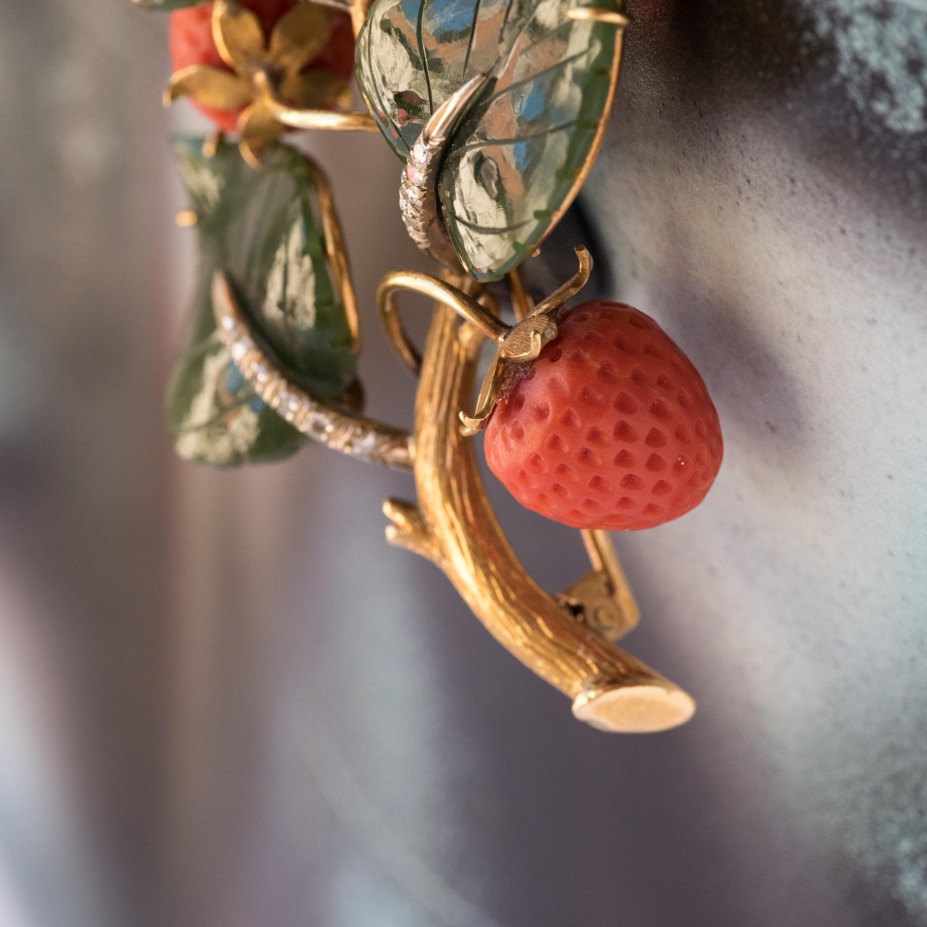 Women's Antique French Coral Jade Diamond Gold Strawberry Branch Brooch