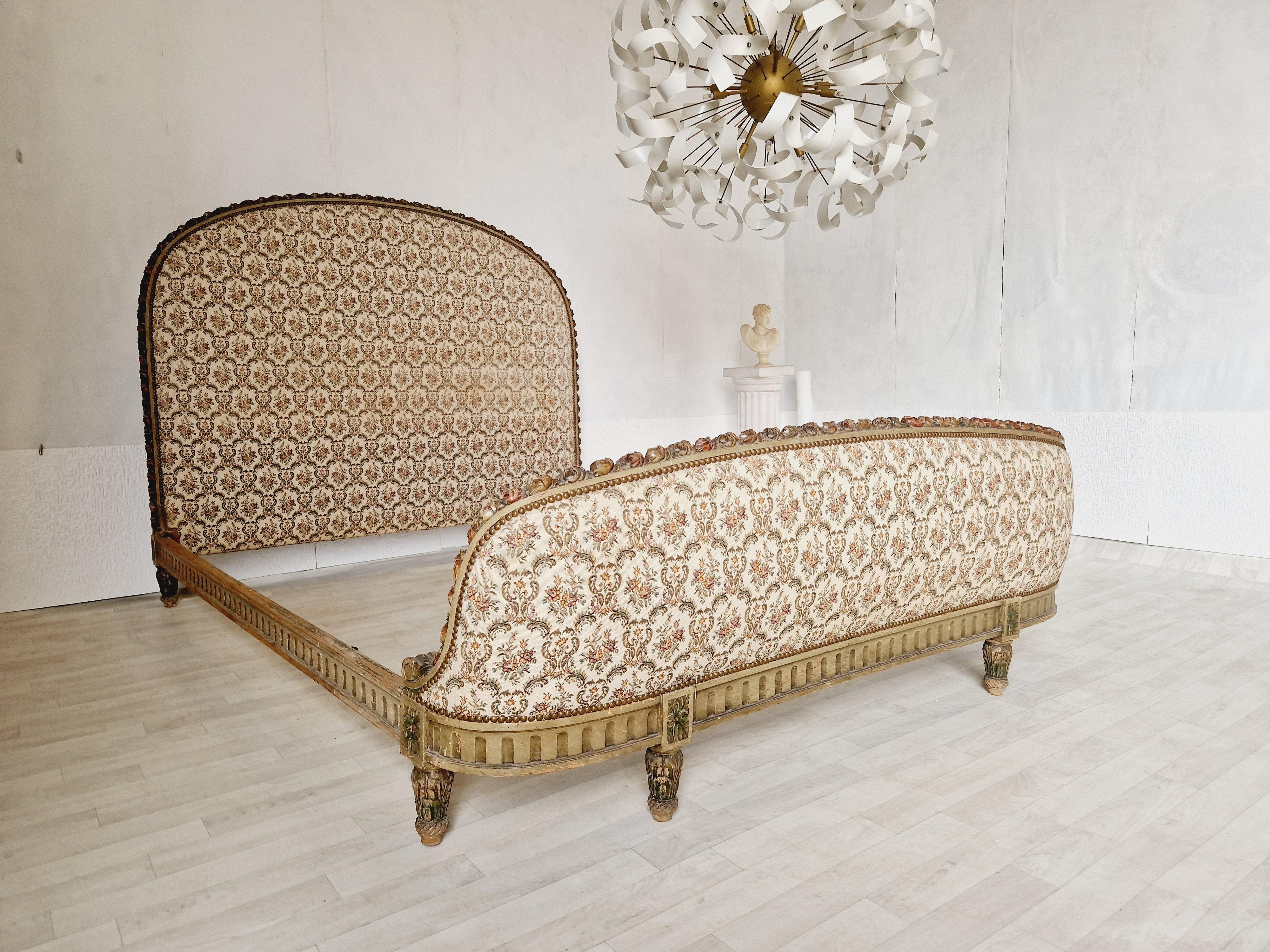 Antikes französisches Corbeille-Bett im Louis-XVI-Stil im Angebot 1