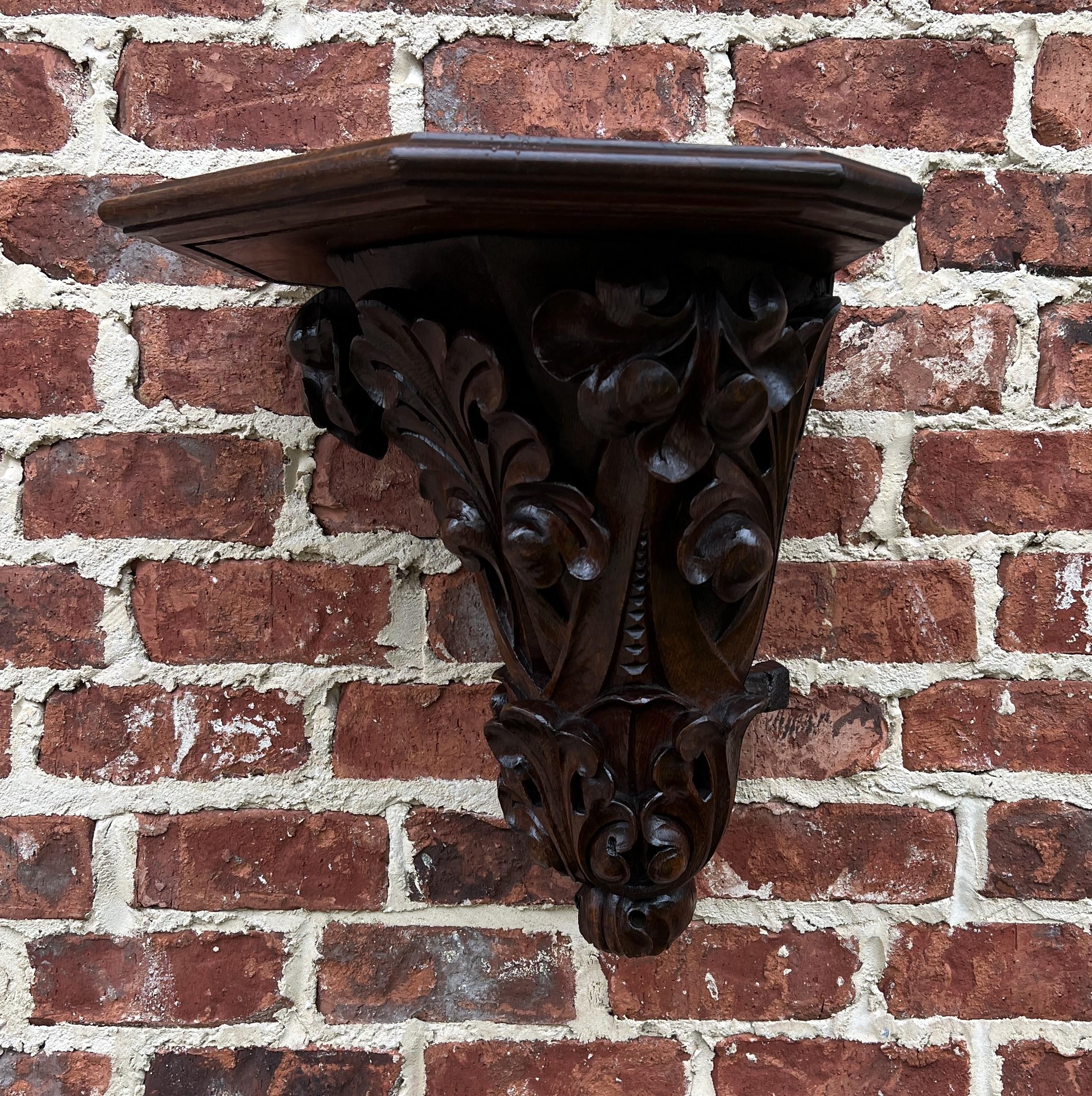 Antique French Corner Corbel Wall Shelf Hanging Wall Decor Carved Oak, 19th C 4