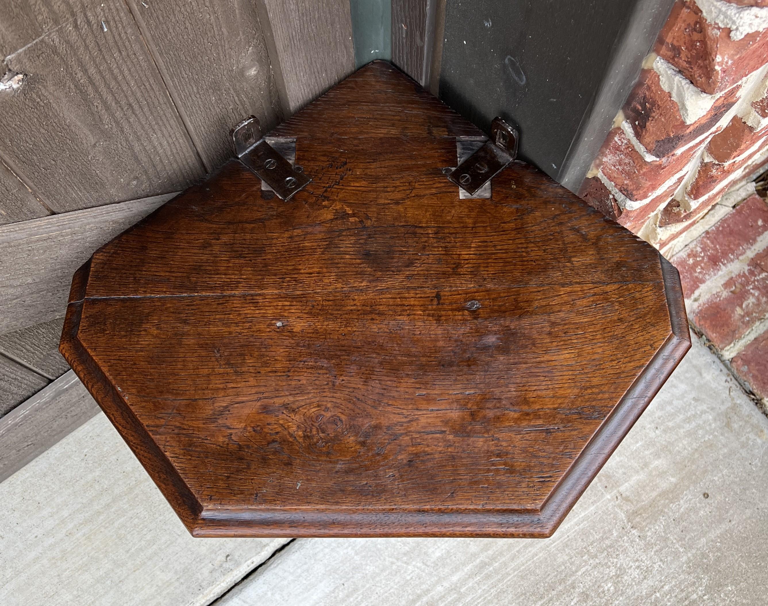 Antique French Corner Corbel Wall Shelf Hanging Wall Decor Carved Oak, 19th C For Sale 7