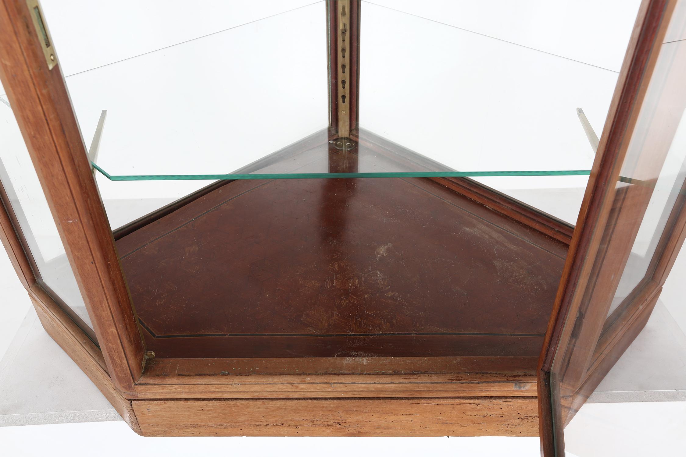 Antique French counter display case in oak, ca. 1900 5