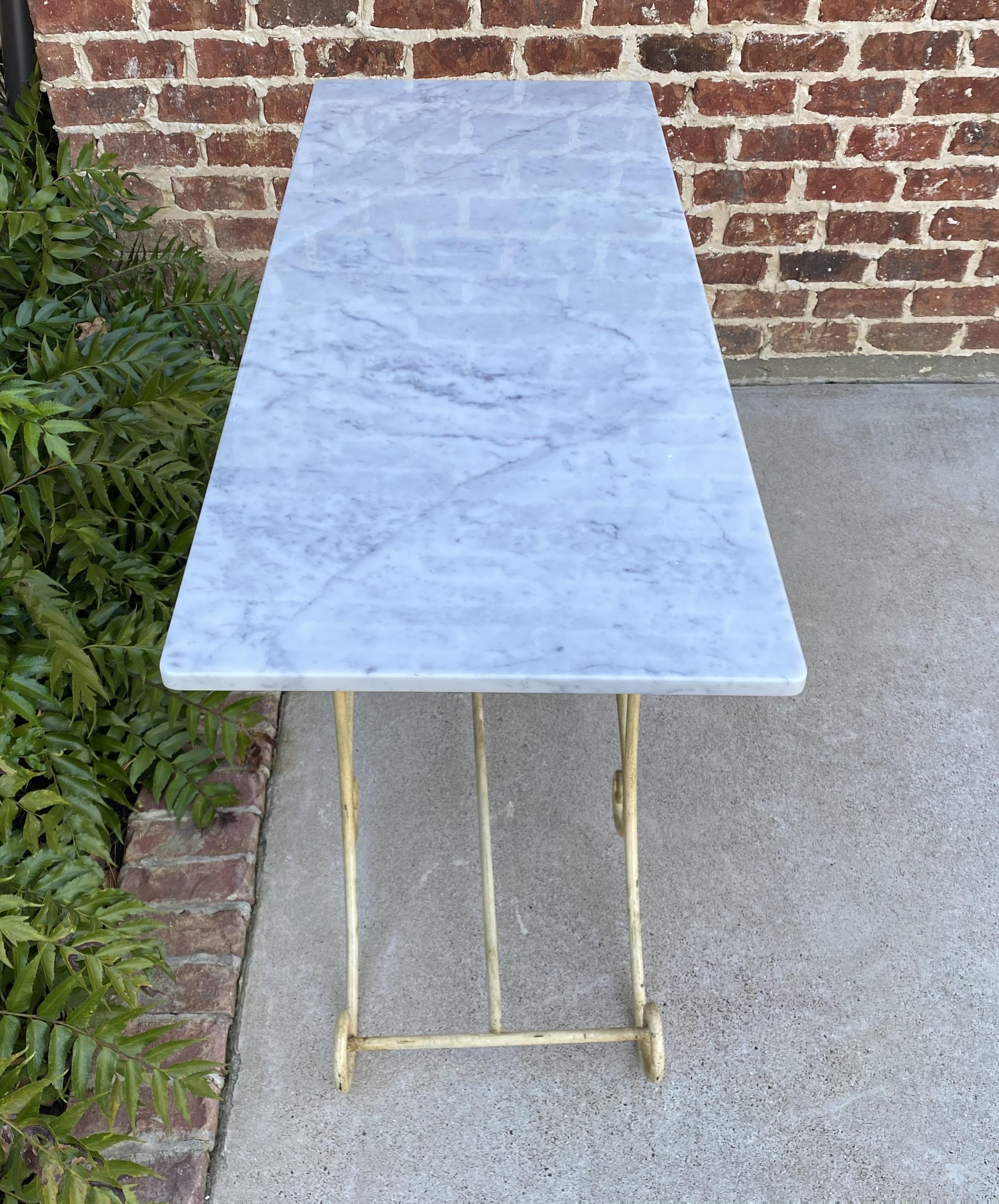 Antique French Country Baker's Table Pastry Table Polished Carrara Marble Top In Good Condition In Tyler, TX