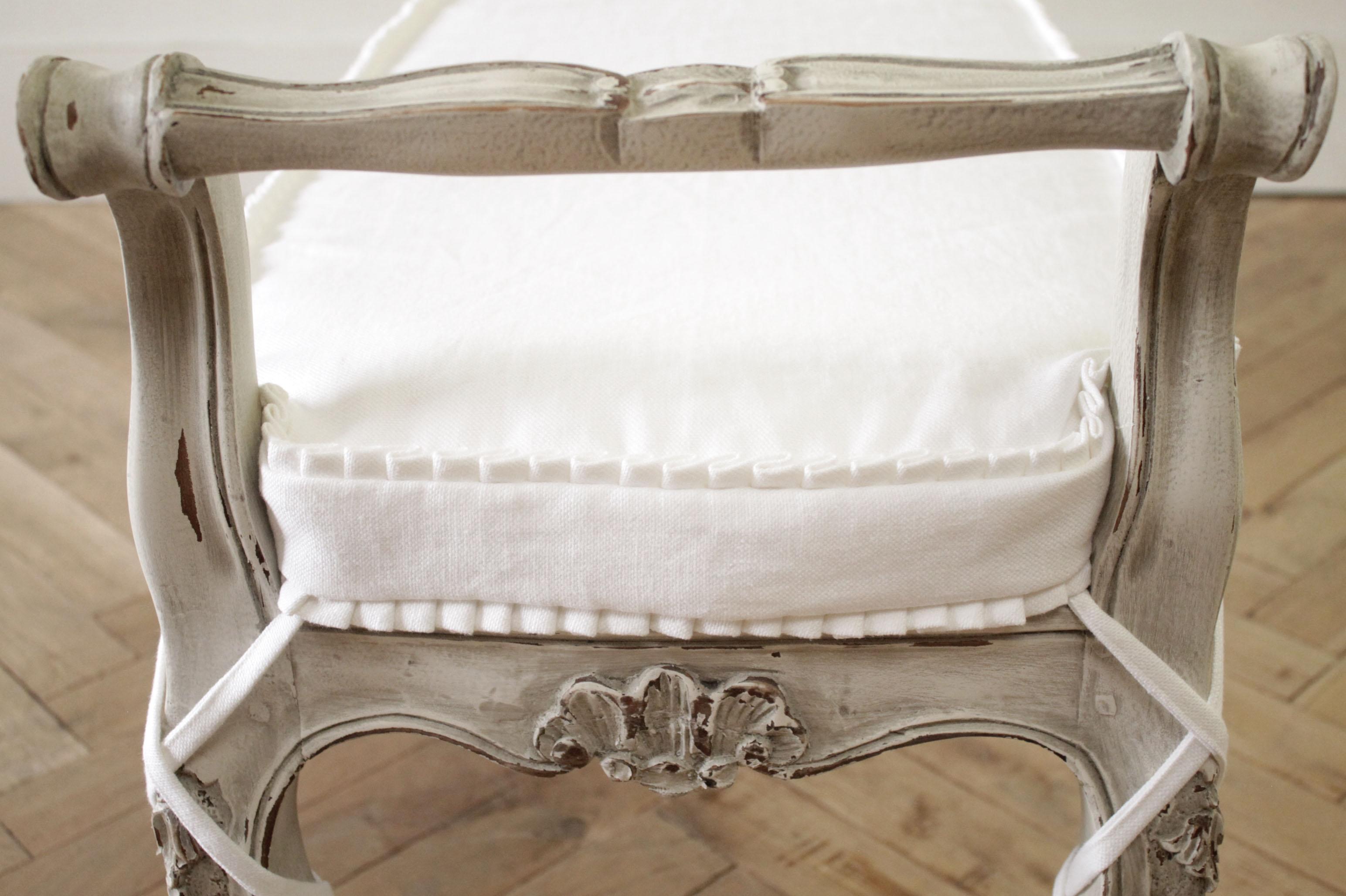 Antique French Country Cane Bench with Organic Linen Hand Pleated Ruffle Cushion In Good Condition In Brea, CA