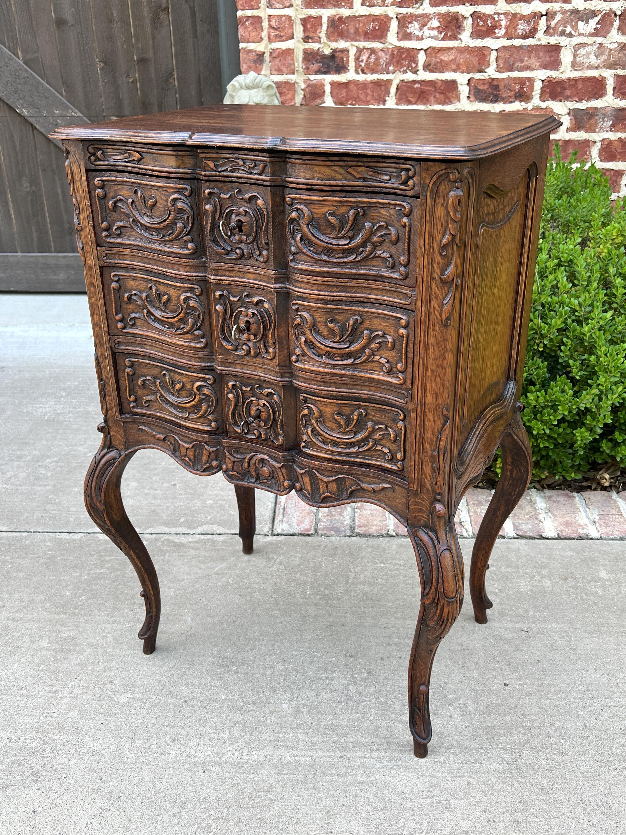 Antique French Country Chest of Drawers Lingerie Cabinet Nightstand with Keys 5